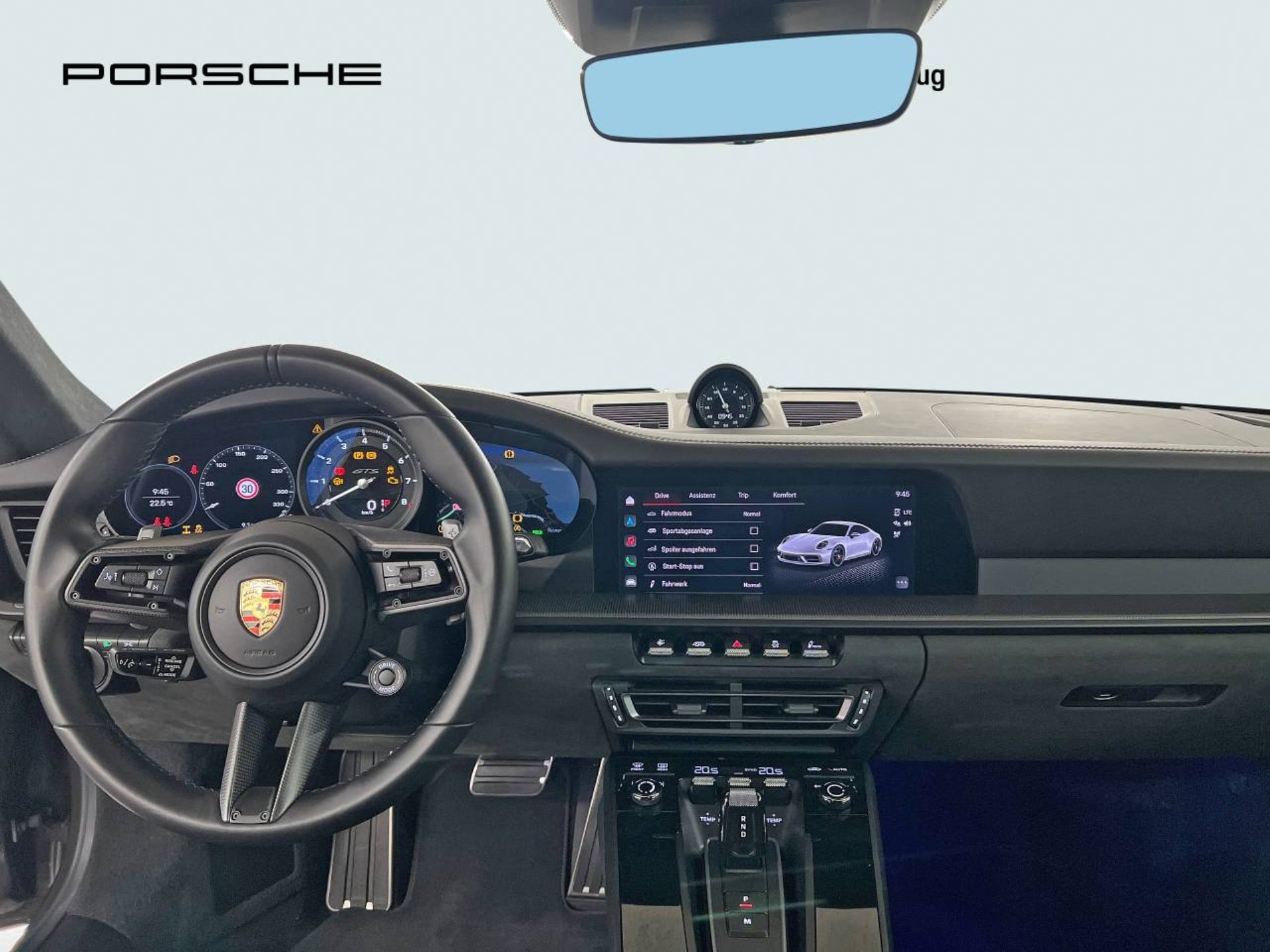 PORSCHE 911 Carrera 4 GTS-image-16