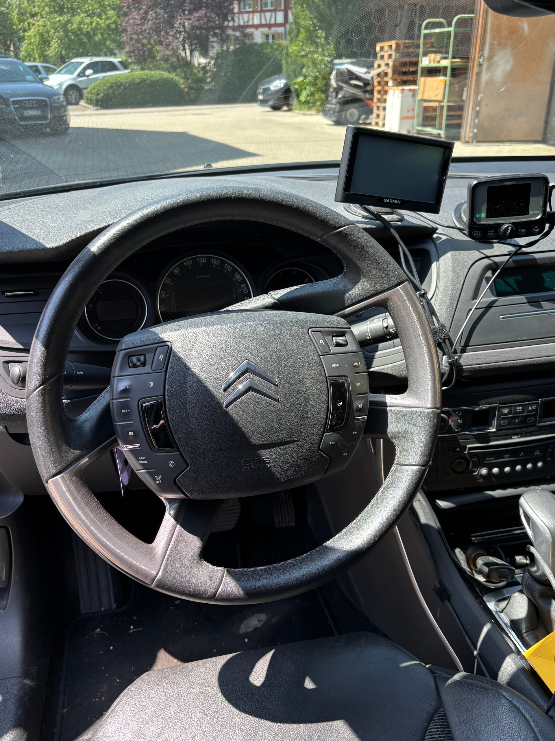 CITROEN C5 Tourer 2.0i Exclusive Automatic-image-7