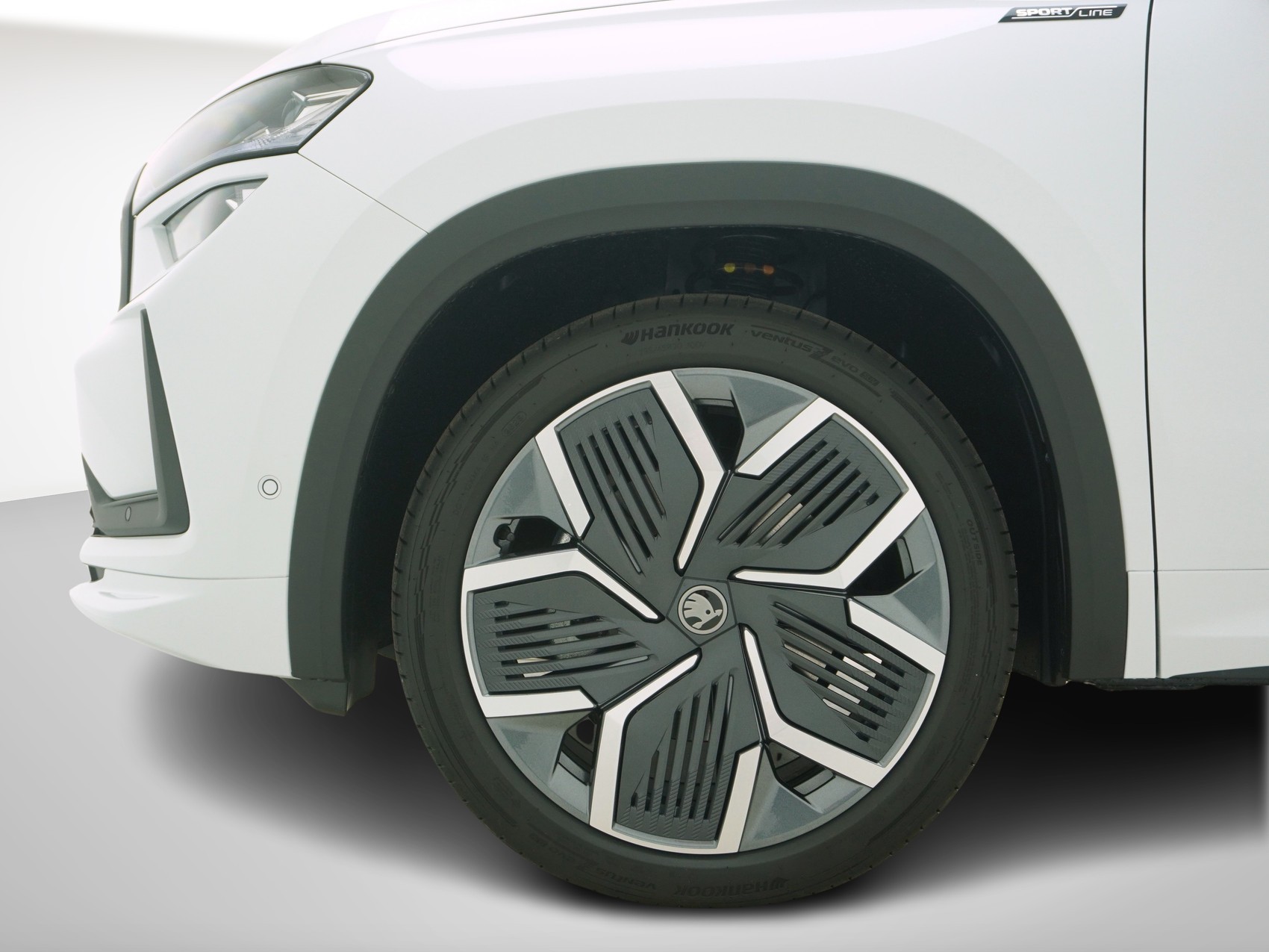 SKODA Kodiaq 2.0 TDI Sportline-image-9