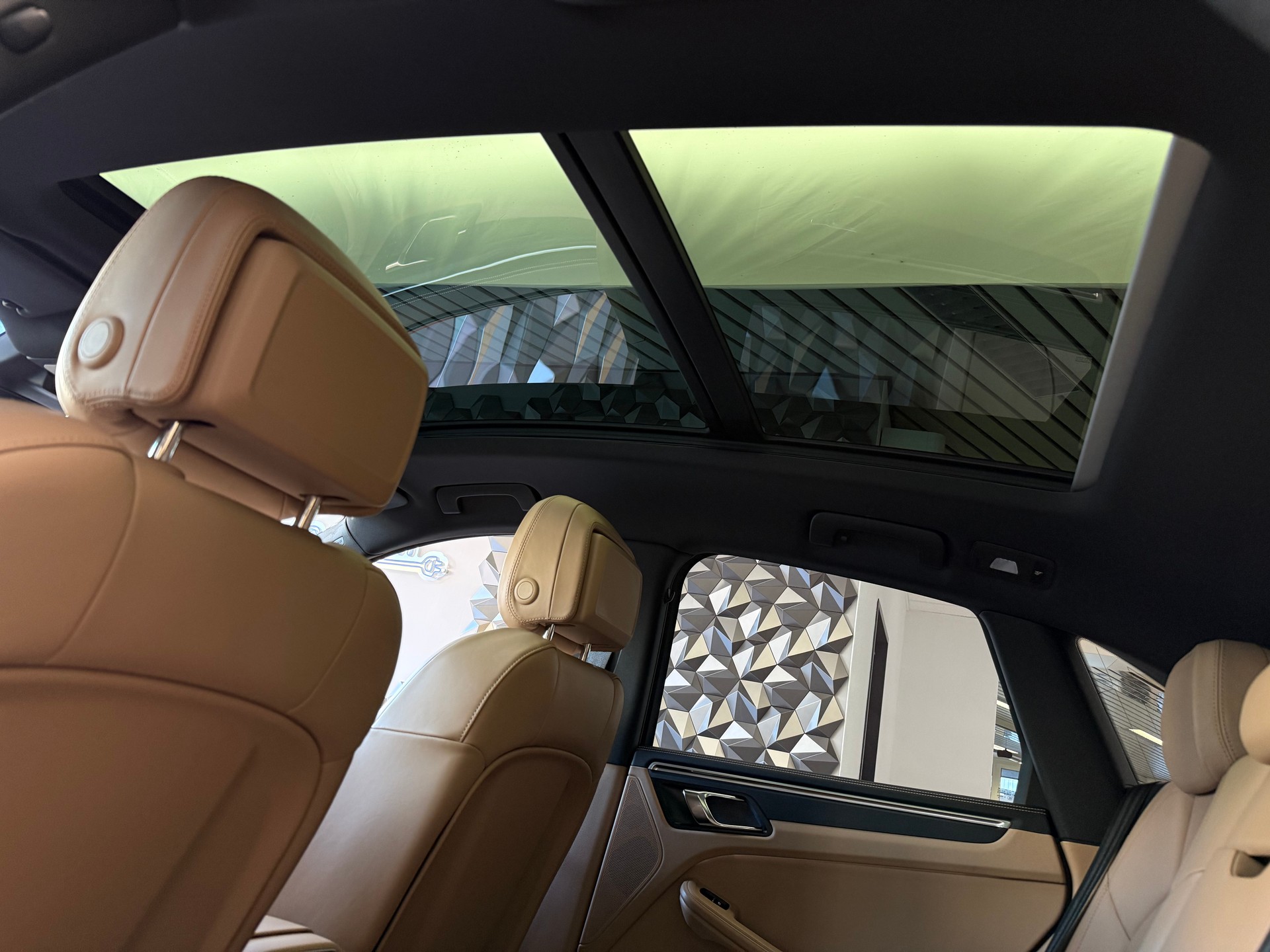 PORSCHE Macan PDK inkl. Porsche APPROVED Garantie-image-8