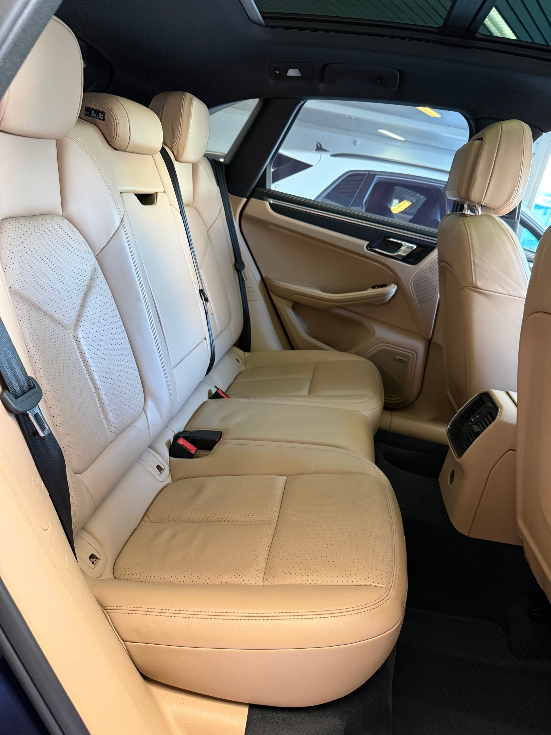PORSCHE Macan PDK inkl. Porsche APPROVED Garantie-image-11
