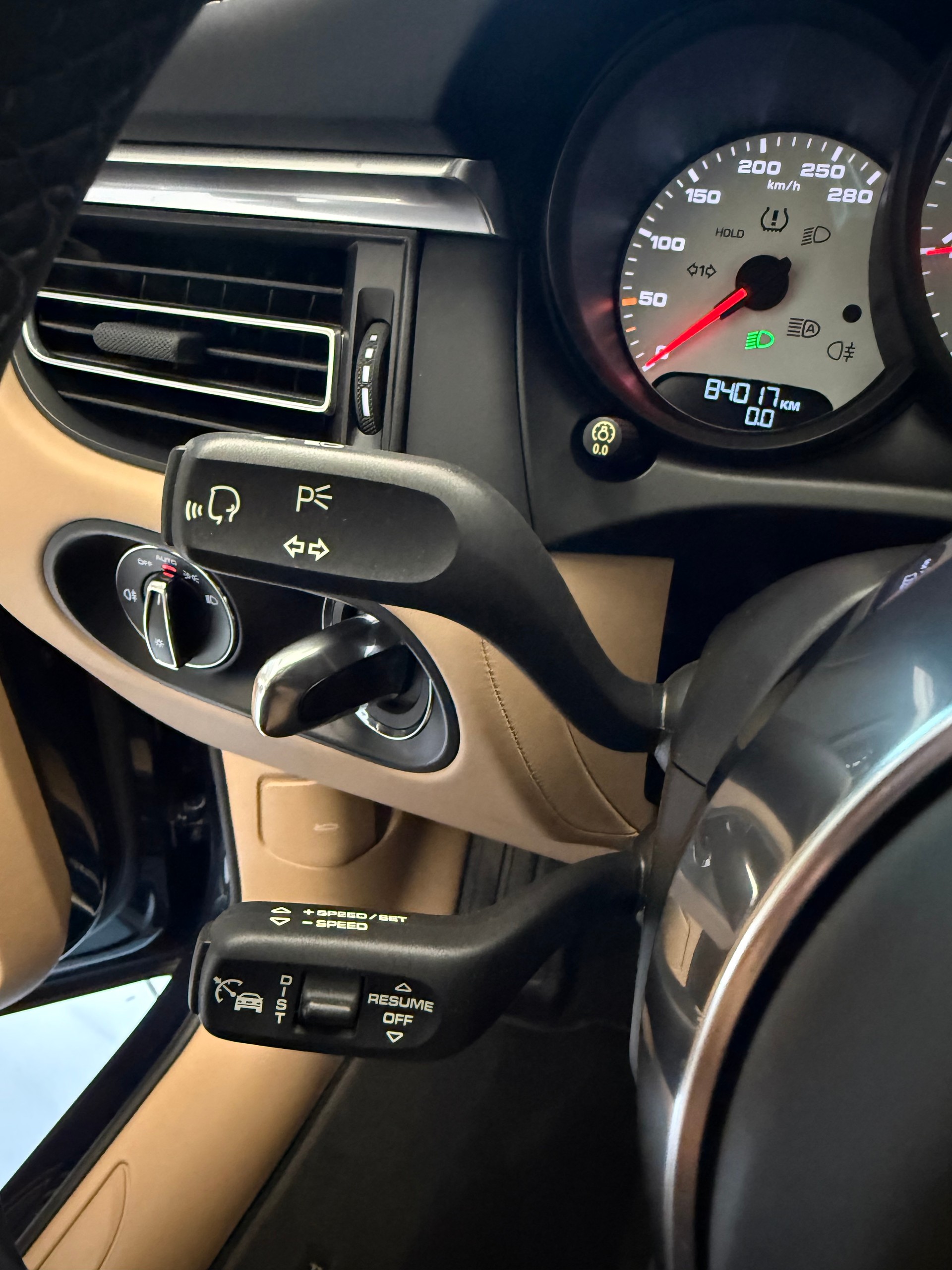 PORSCHE Macan PDK inkl. Porsche APPROVED Garantie-image-17