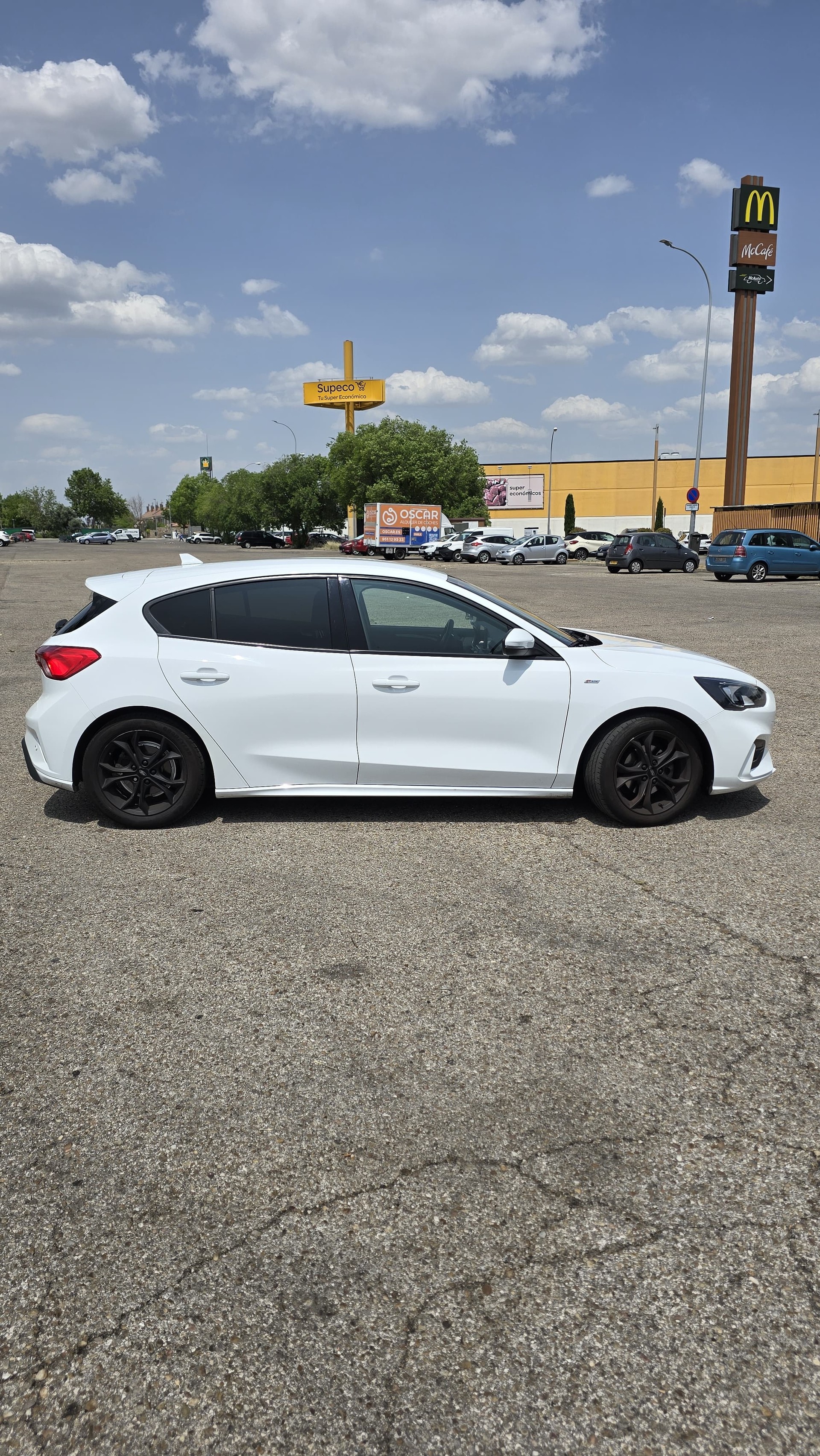 FORD ST-Line 1.0 EcoBoost-image-2