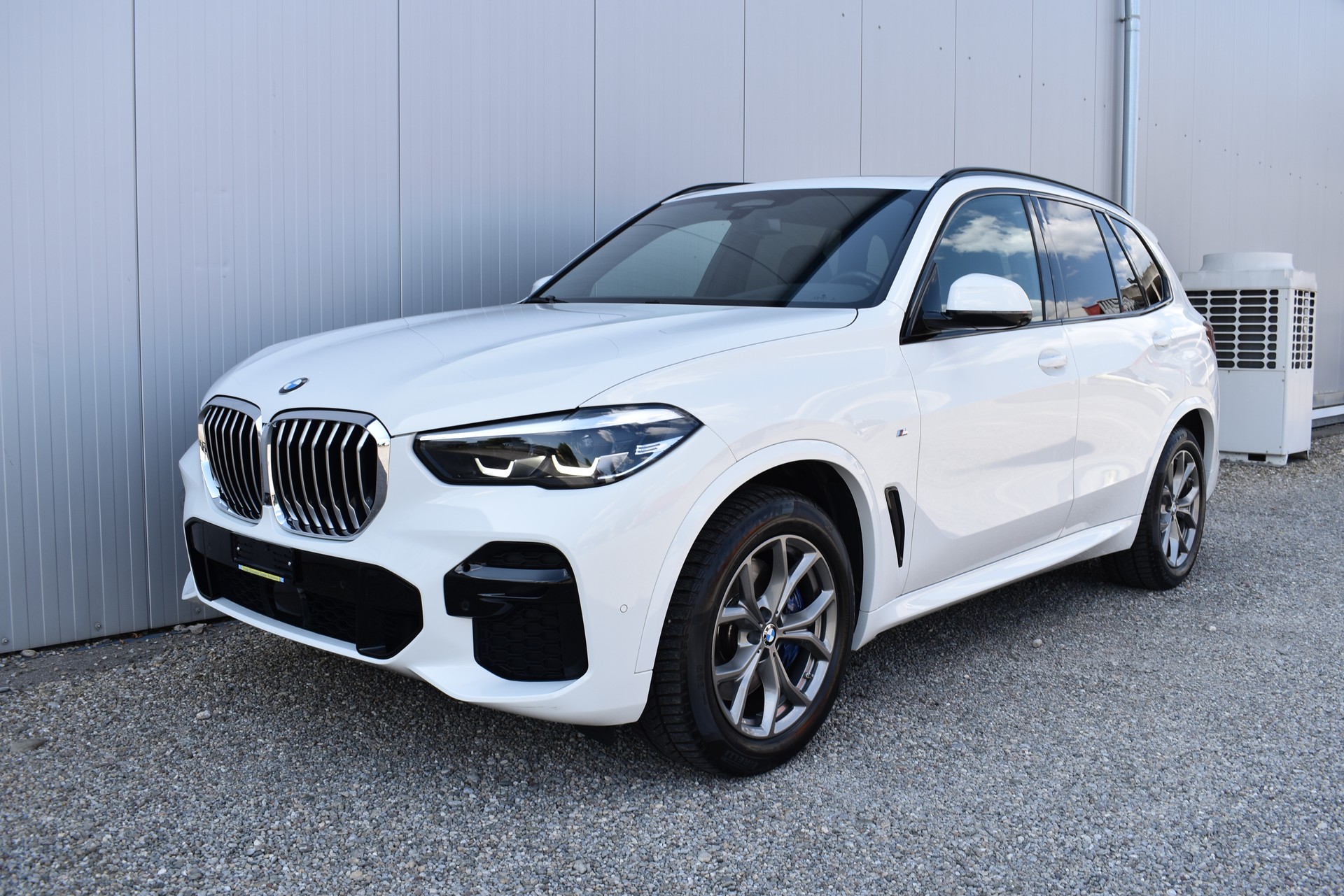 BMW X5 xDrive 30d-image-0