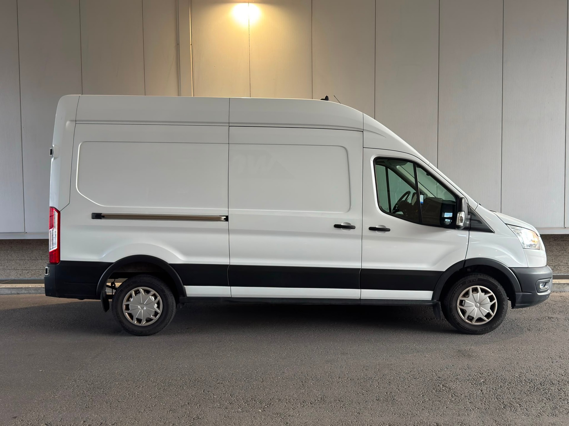 FORD Transit Van 350 L3H2 2.0 EcoBlue 185 Limited-image-5