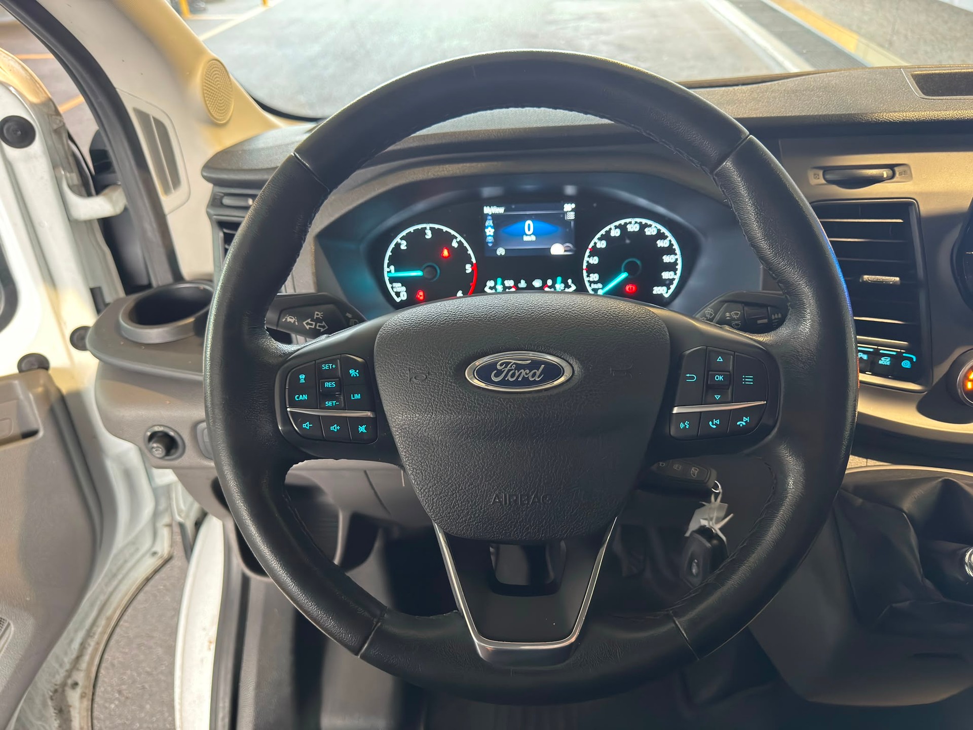 FORD Transit Van 350 L3H2 2.0 EcoBlue 185 Limited-image-15
