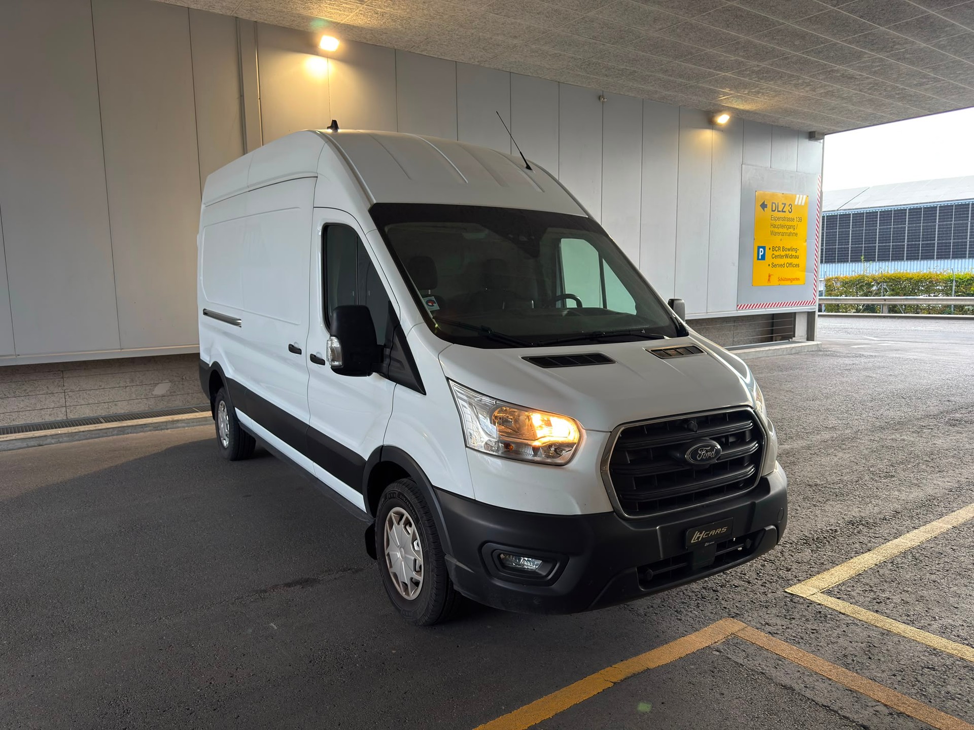 FORD Transit Van 350 L3H2 2.0 EcoBlue 185 Limited-image-6