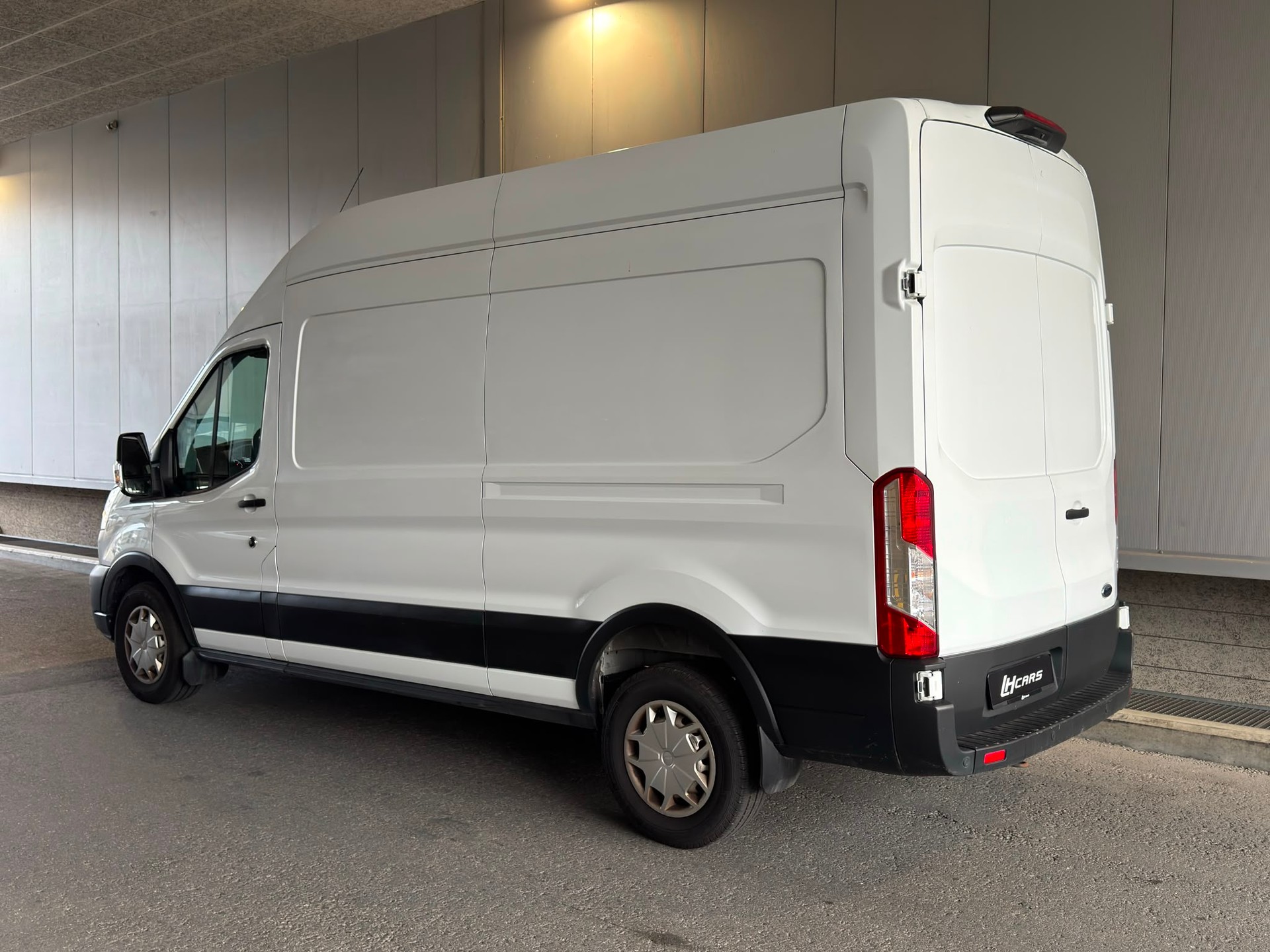 FORD Transit Van 350 L3H2 2.0 EcoBlue 185 Limited-image-2