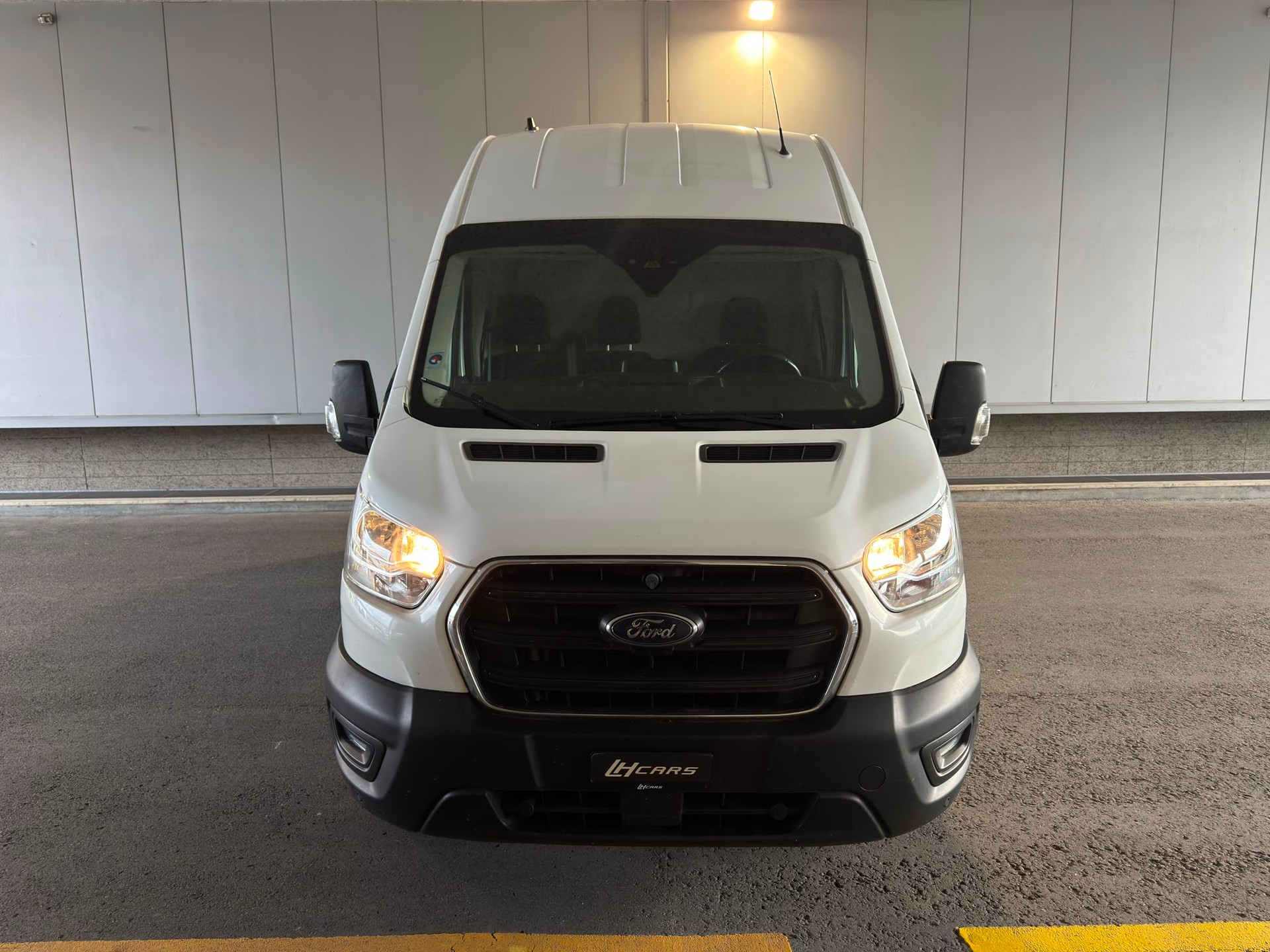 FORD Transit Van 350 L3H2 2.0 EcoBlue 185 Limited-image-8