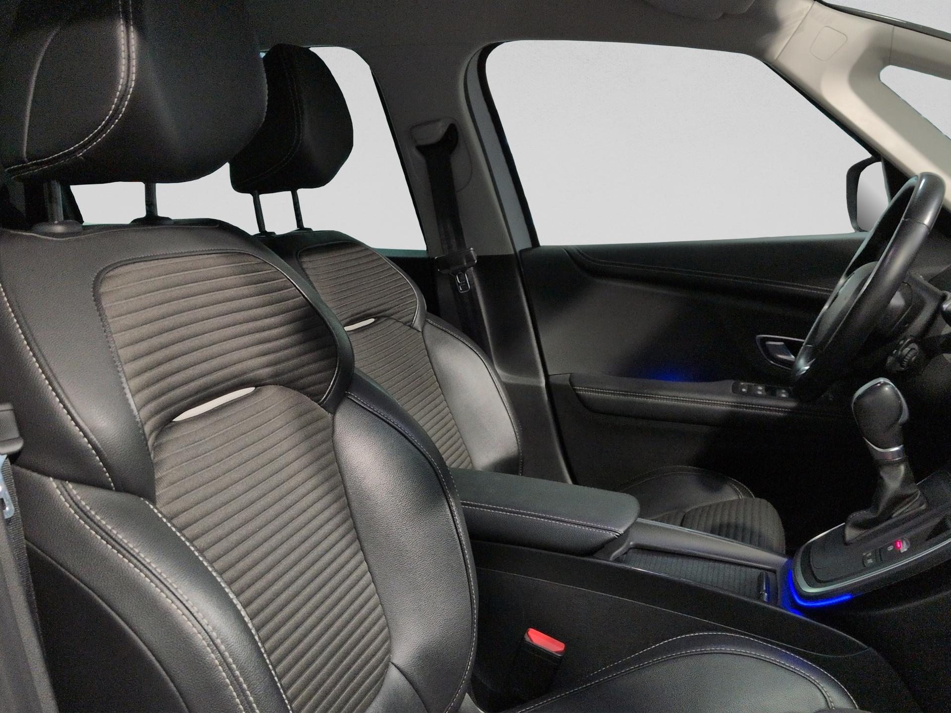 RENAULT Grand Scénic 1.3 16V Intens Pack Advantage EDC-image-16