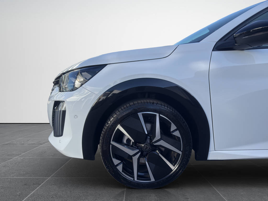 PEUGEOT 208 1.2 Hybrid 145 GT-image-18