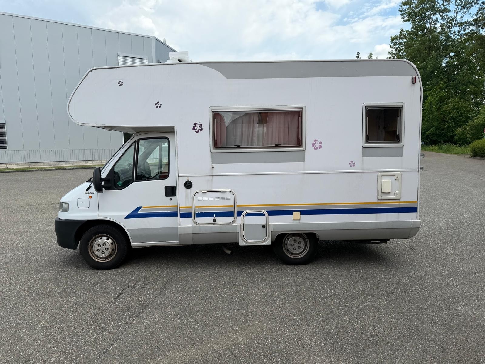FIAT 2.8JTD 130PS BÜRSTNER 532-2 ACTIVE *** 5.6METER LANG***TOP PREIS***-image-1