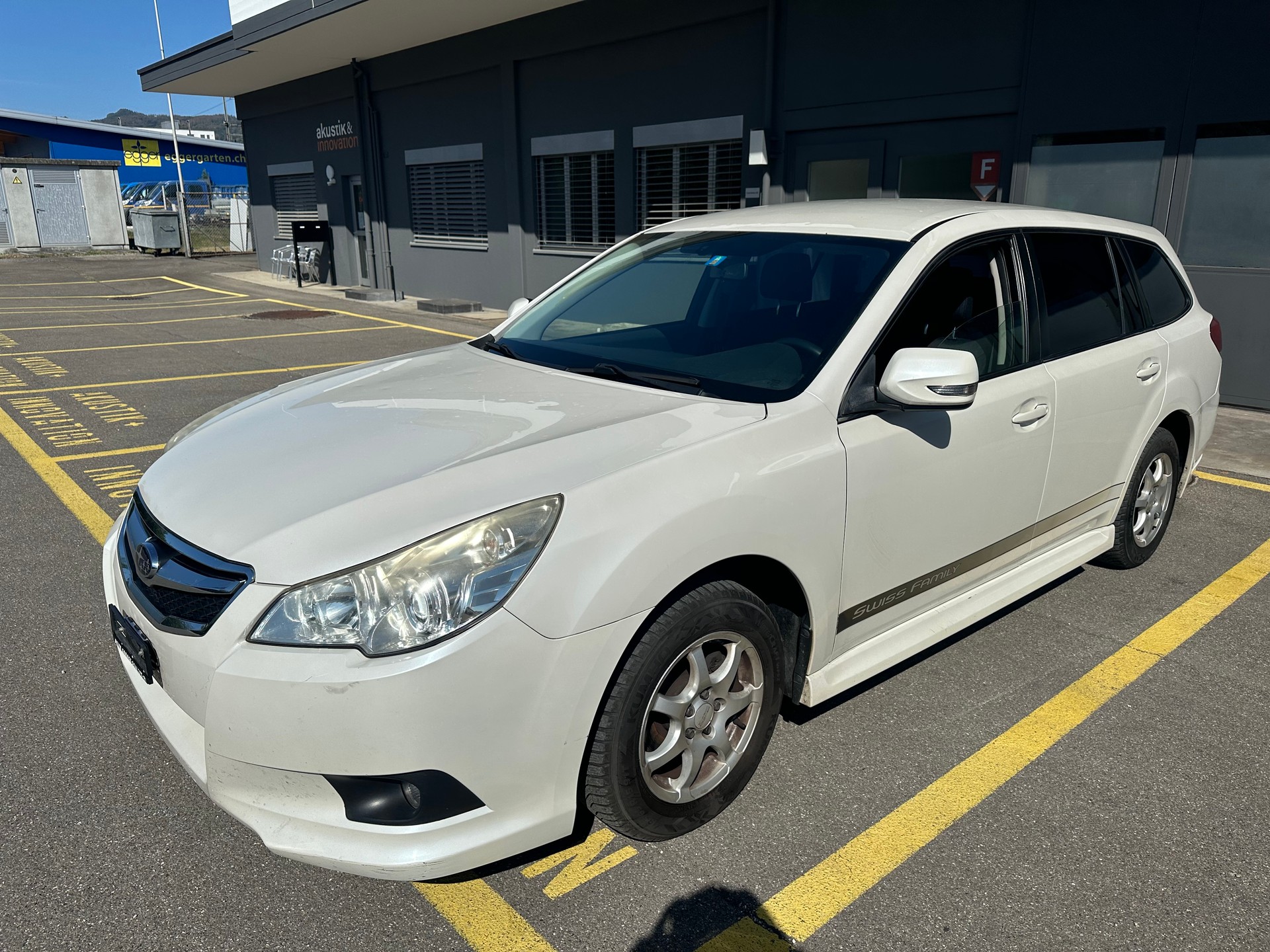 SUBARU Legacy 2.0i Swiss AWD-image-0