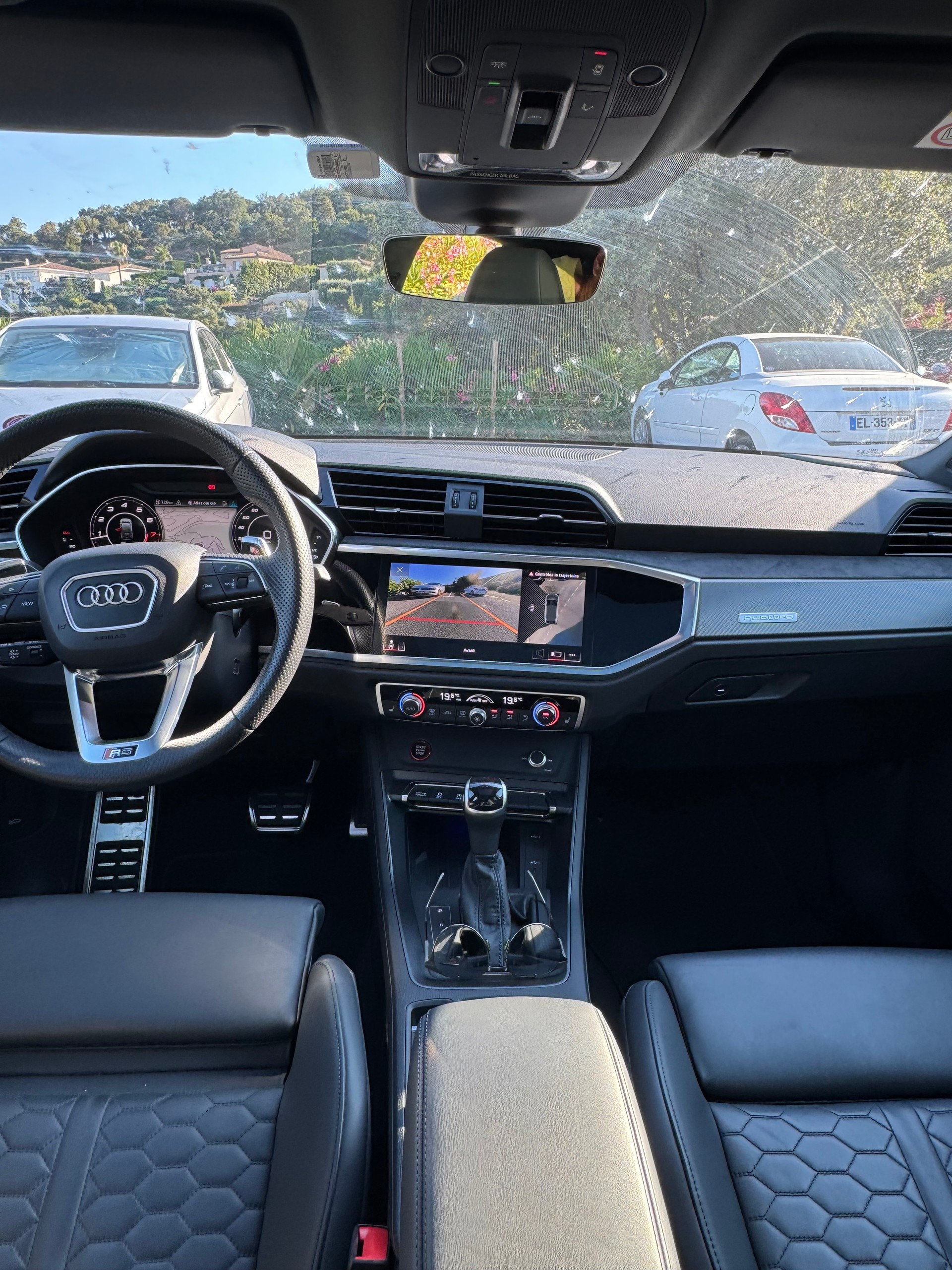 AUDI 2.5 TFSI quattro S-Tronic-image-2