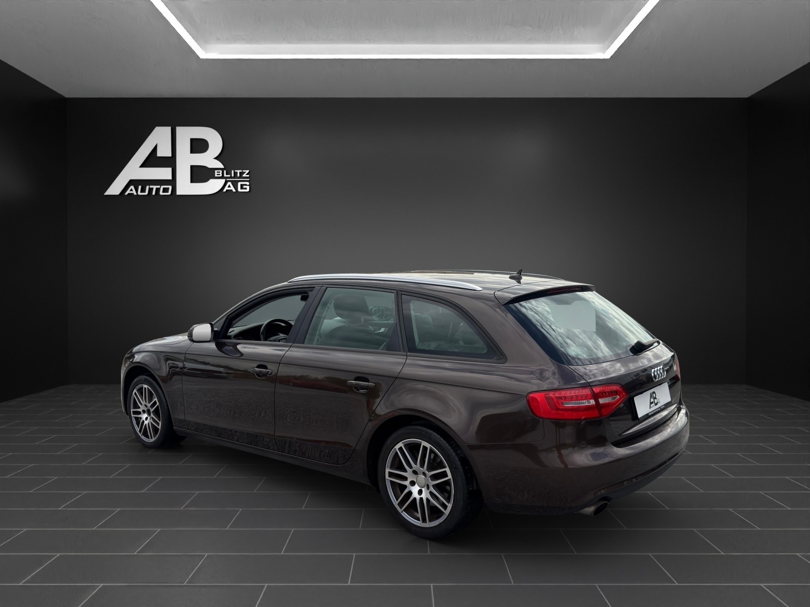 AUDI A4 Avant 1.8 TFSI mit 170 PS-image-2