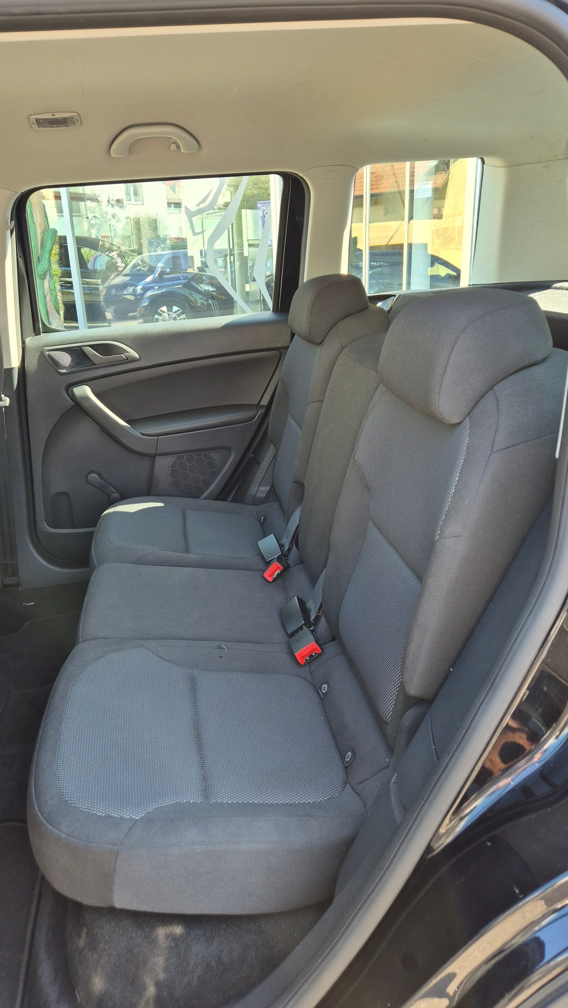 SKODA Yeti 1.2 TSI Active-image-4