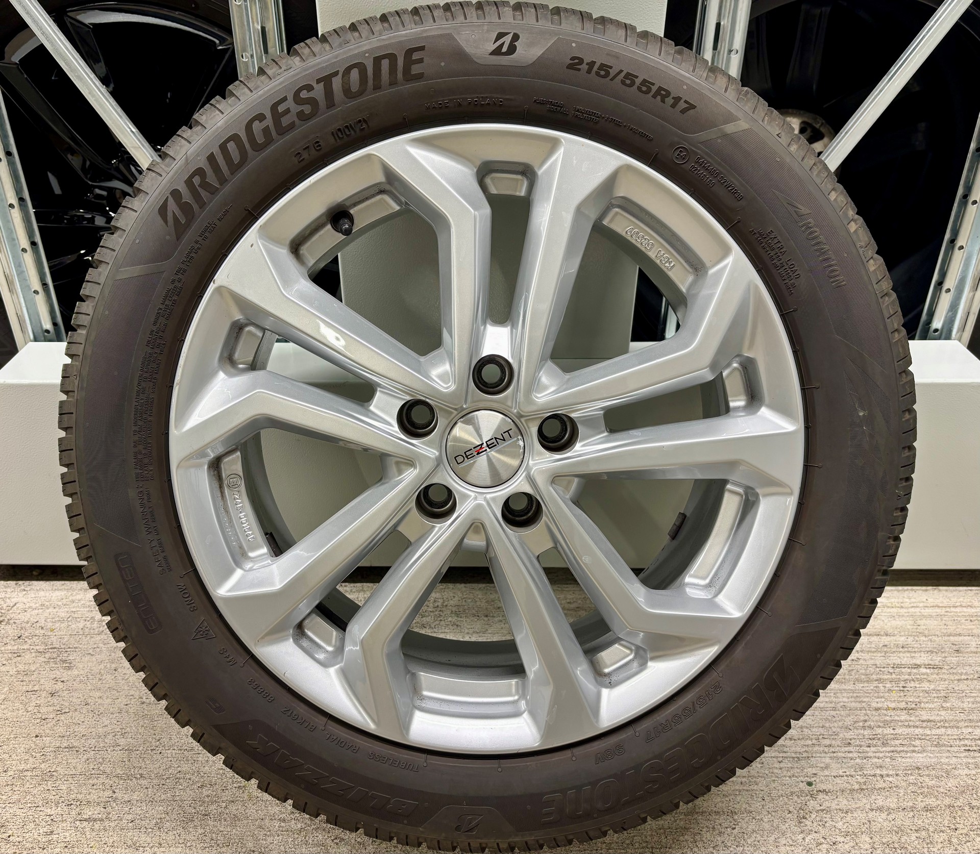 VW T-Roc 1.5 TSI EVO R-Line Sport DSG mit SwissLine Paket Sport-image-29
