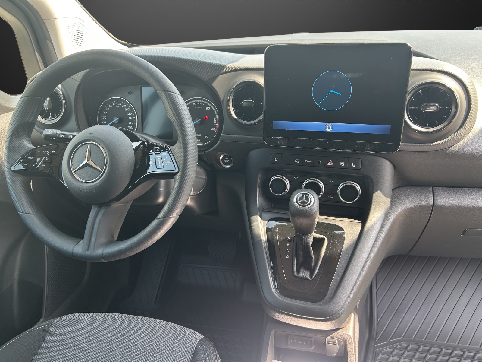 MERCEDES-BENZ eCitan 45kWh Base-image-8
