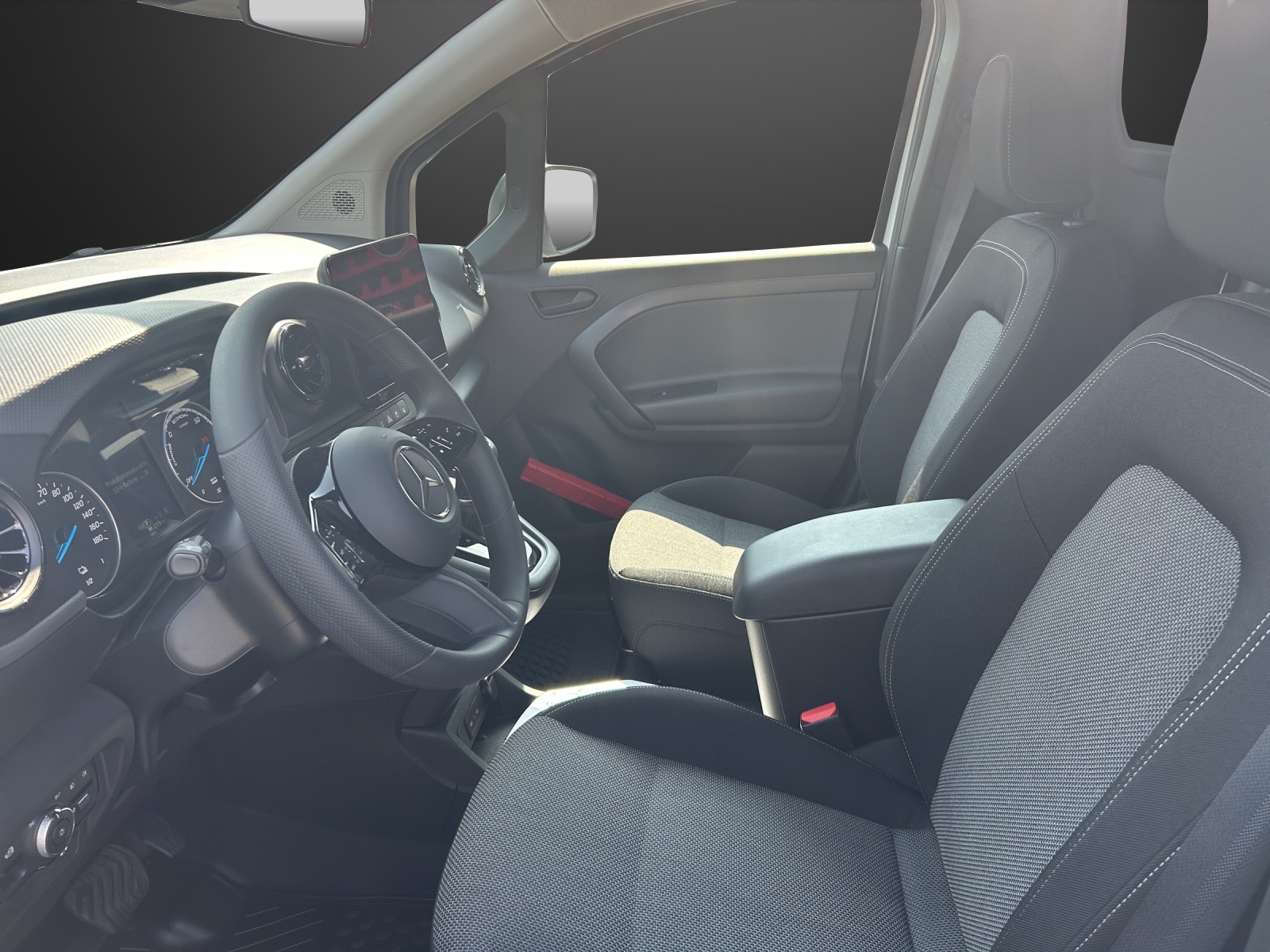 MERCEDES-BENZ eCitan 45kWh Base-image-9