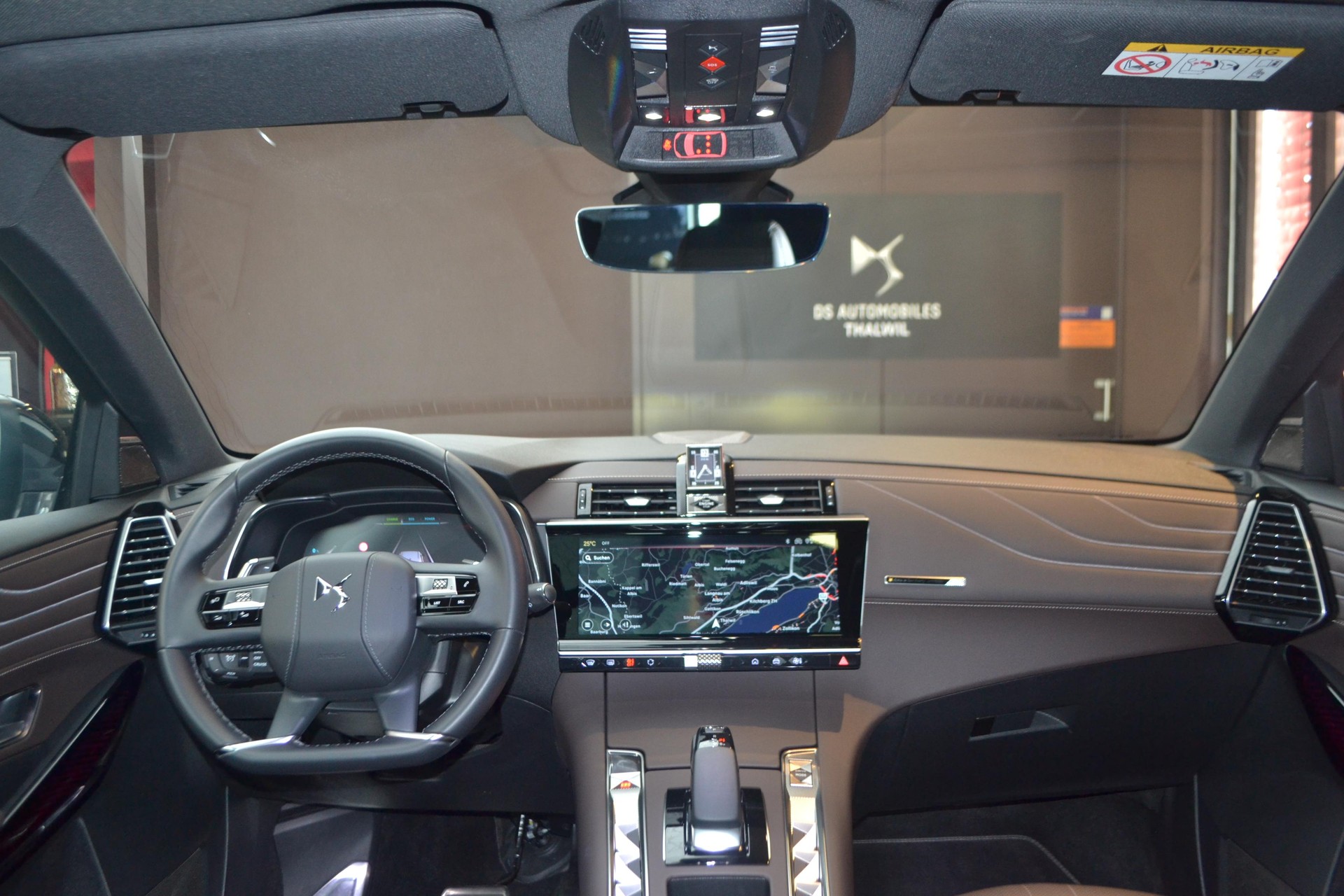 DS AUTOMOBILES E-Tense Antoine de Saint-Exupéry 4x4-image-8