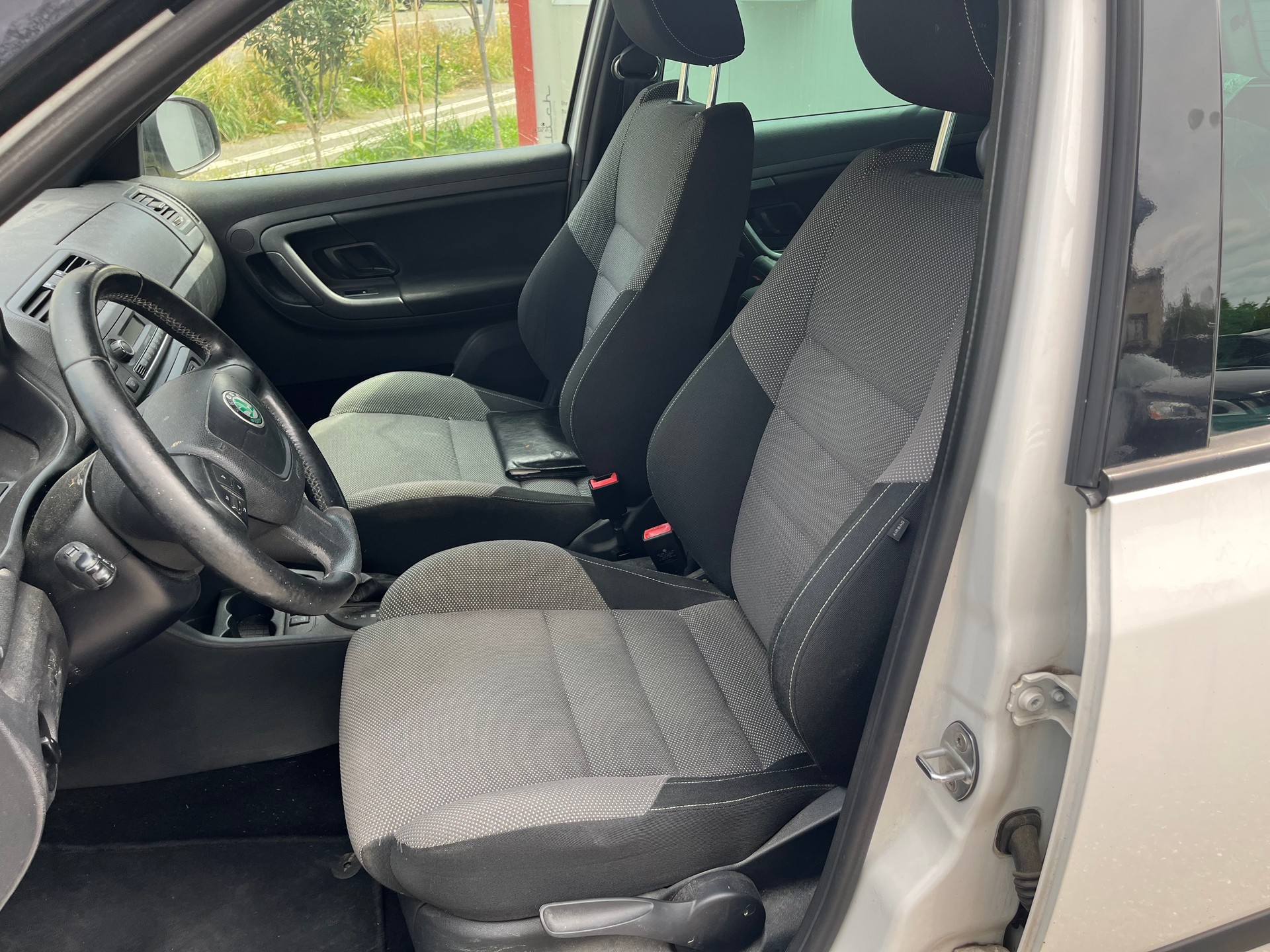 SKODA Fabia 1.2 TSI Monte Carlo DSG-image-11