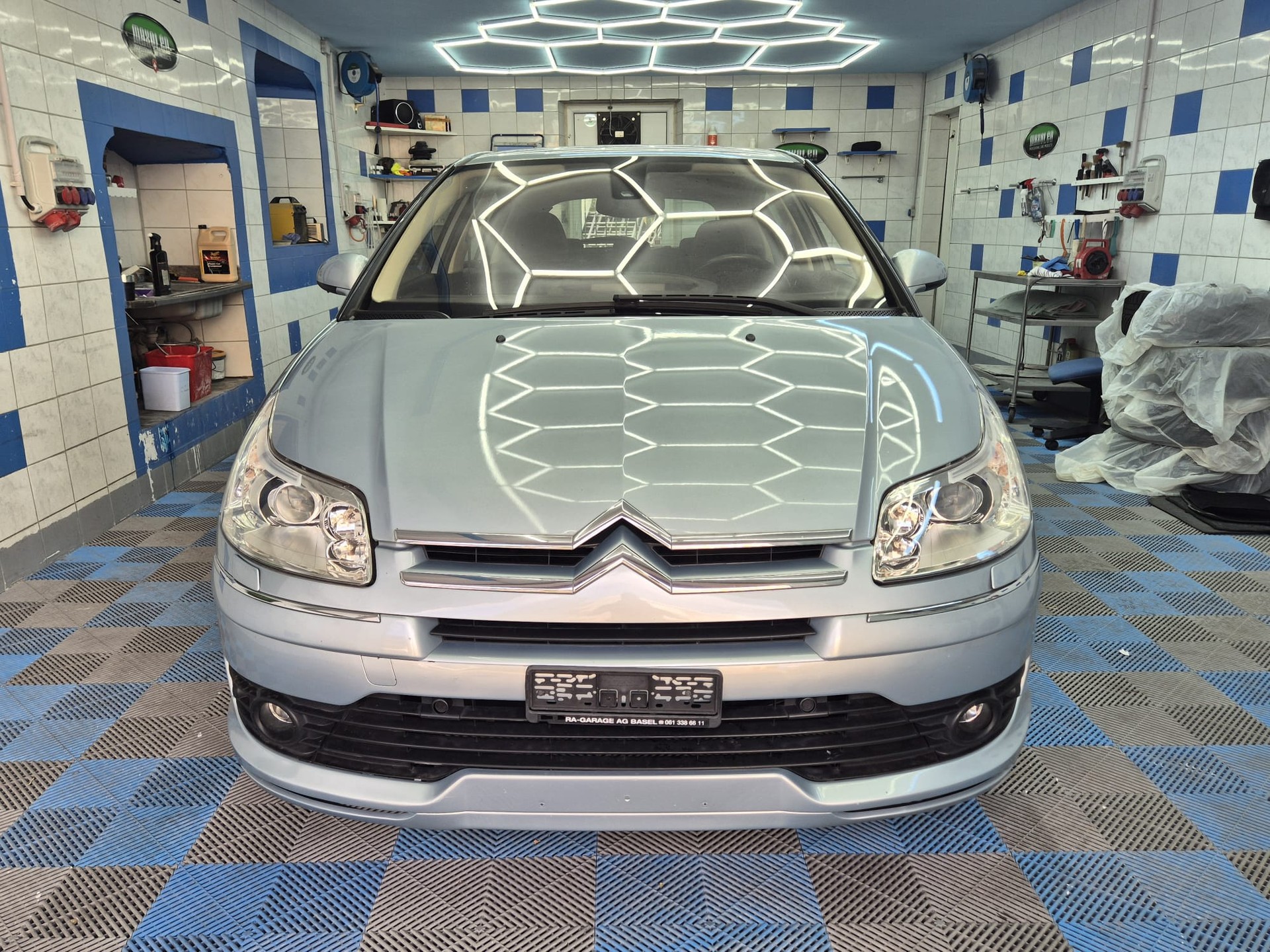 CITROEN C4 Berline 2.0i 16V VTR Automatic-image-7