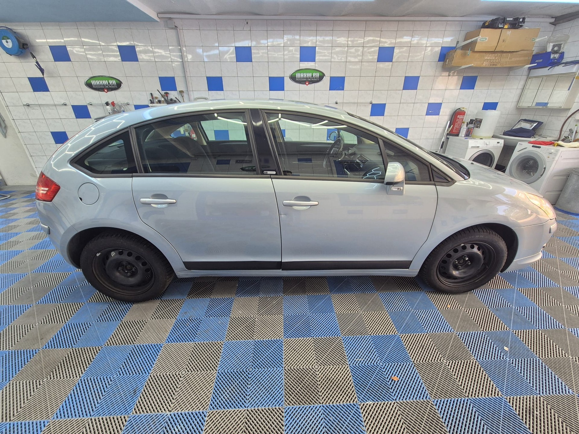 CITROEN C4 Berline 2.0i 16V VTR Automatic-image-5