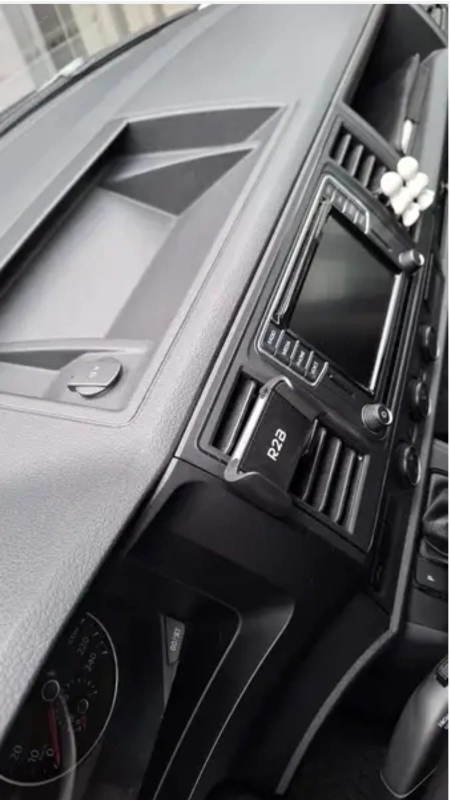 VW T6-image-11
