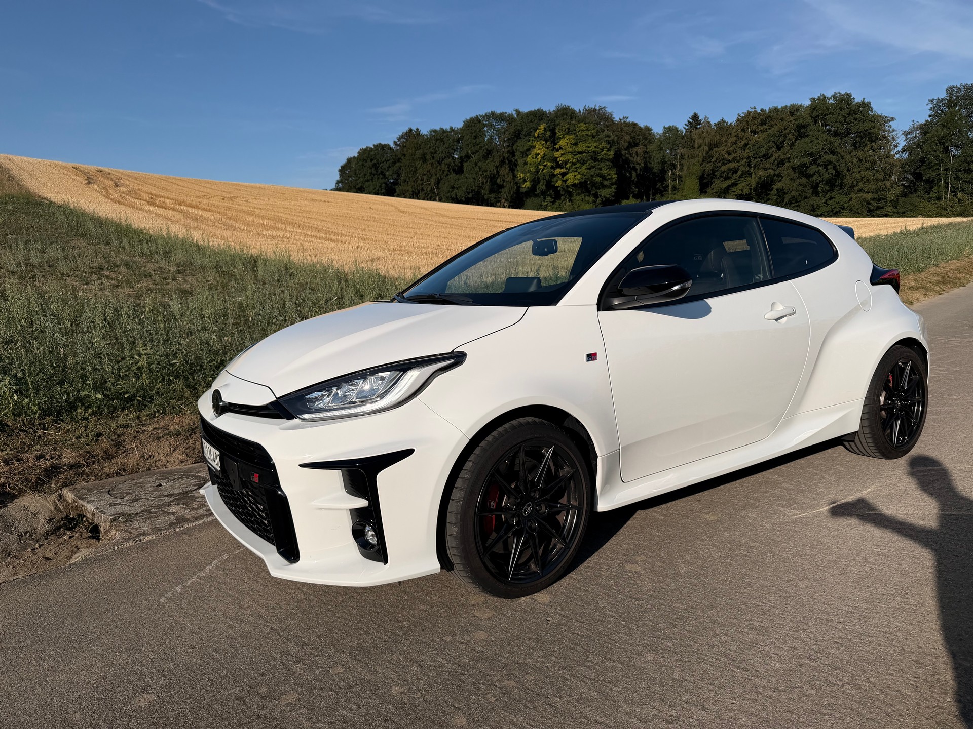 TOYOTA 1.6 Turbo Sport 4x4-image-0