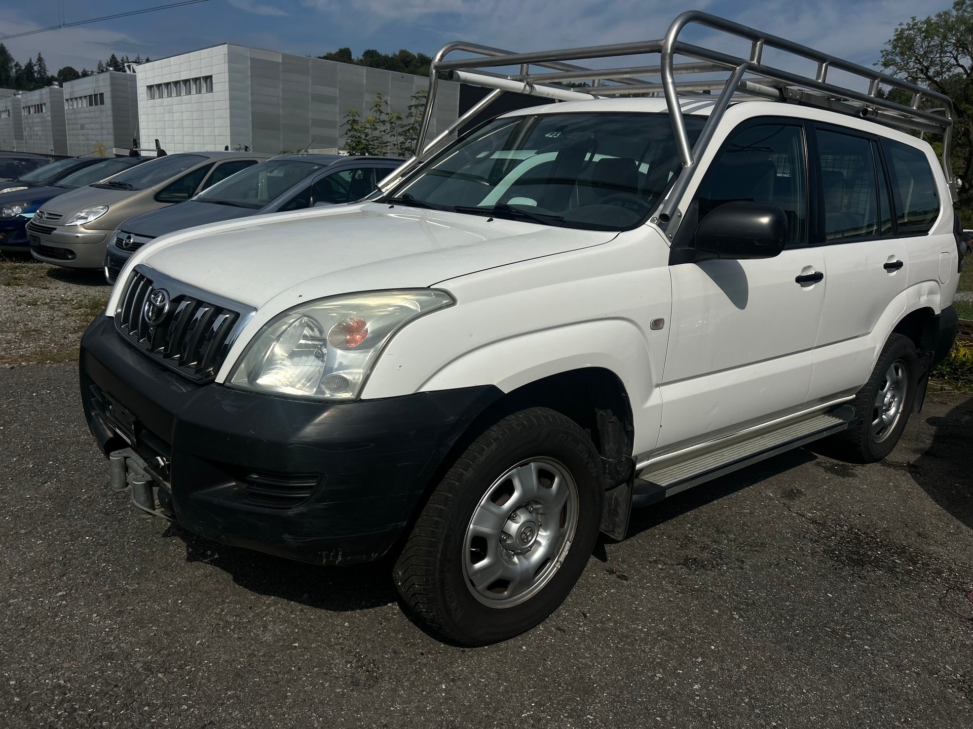 TOYOTA Land Cruiser 3.0 TD Linea Terra-image-0