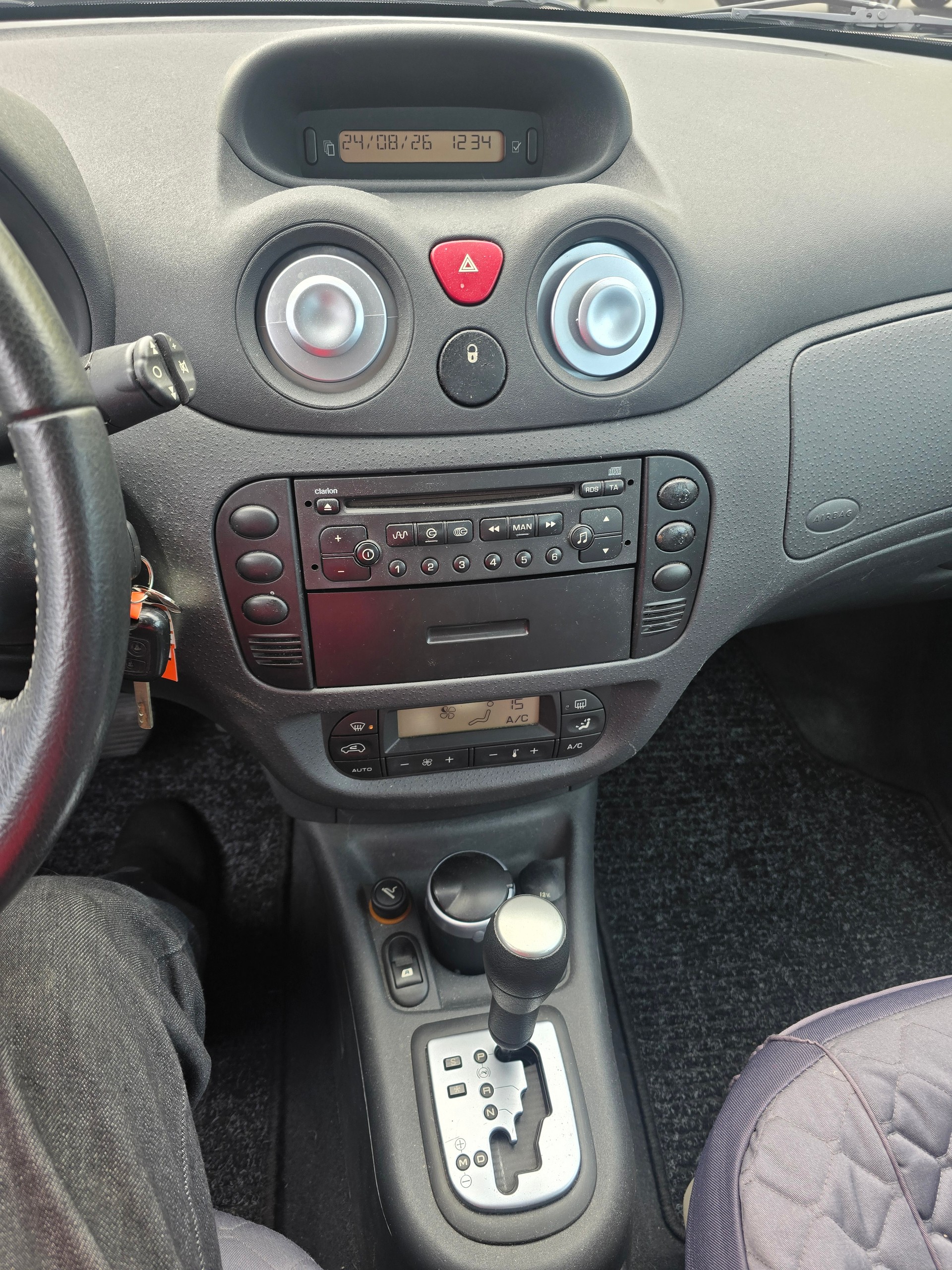 CITROEN C3 1.4i SX Automatic-image-9