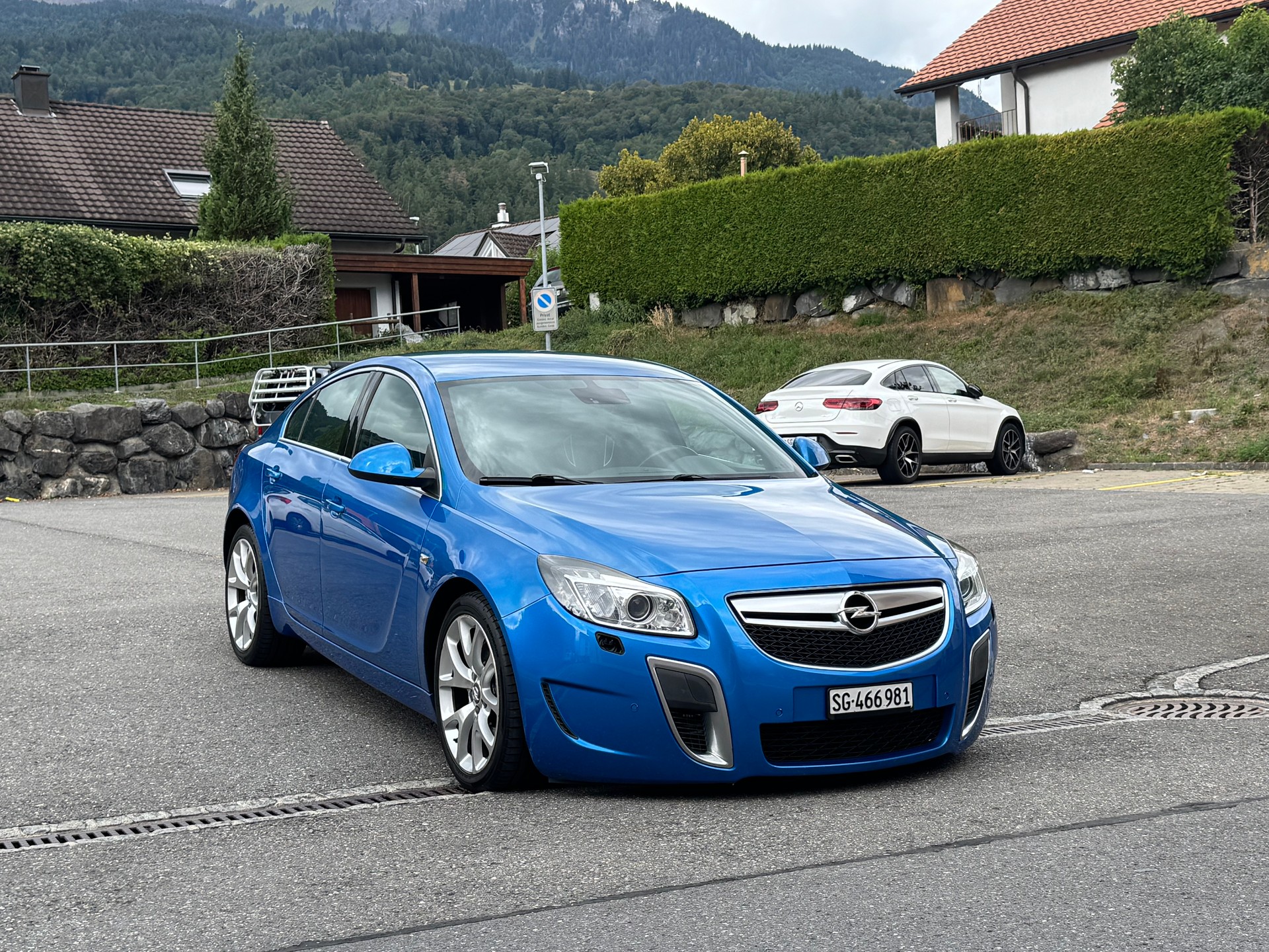 OPEL Insignia 2.8 Turbo OPC 4WD-image-2