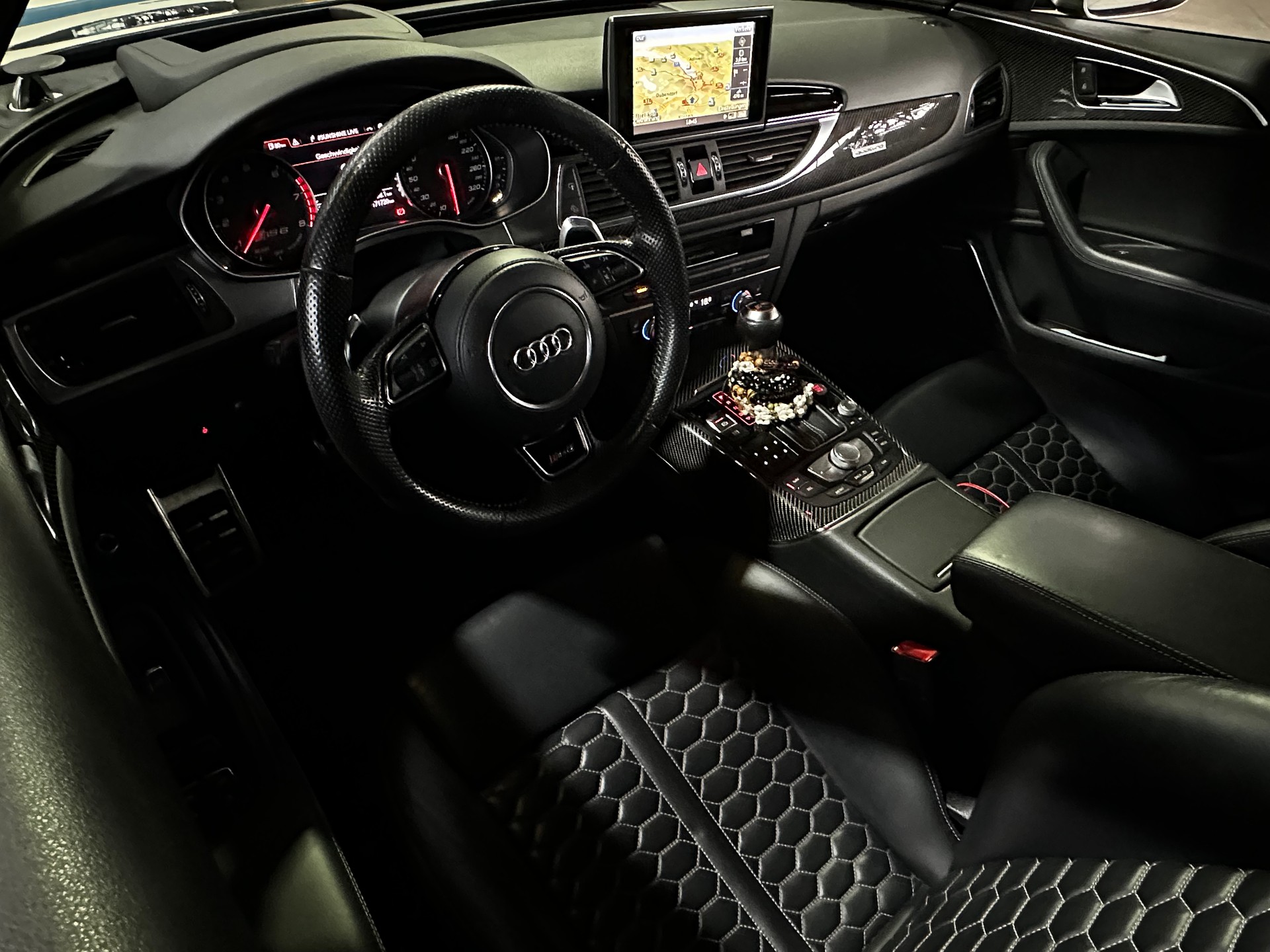 AUDI RS6//Akrapovic//KW//Leasing möglich-image-5