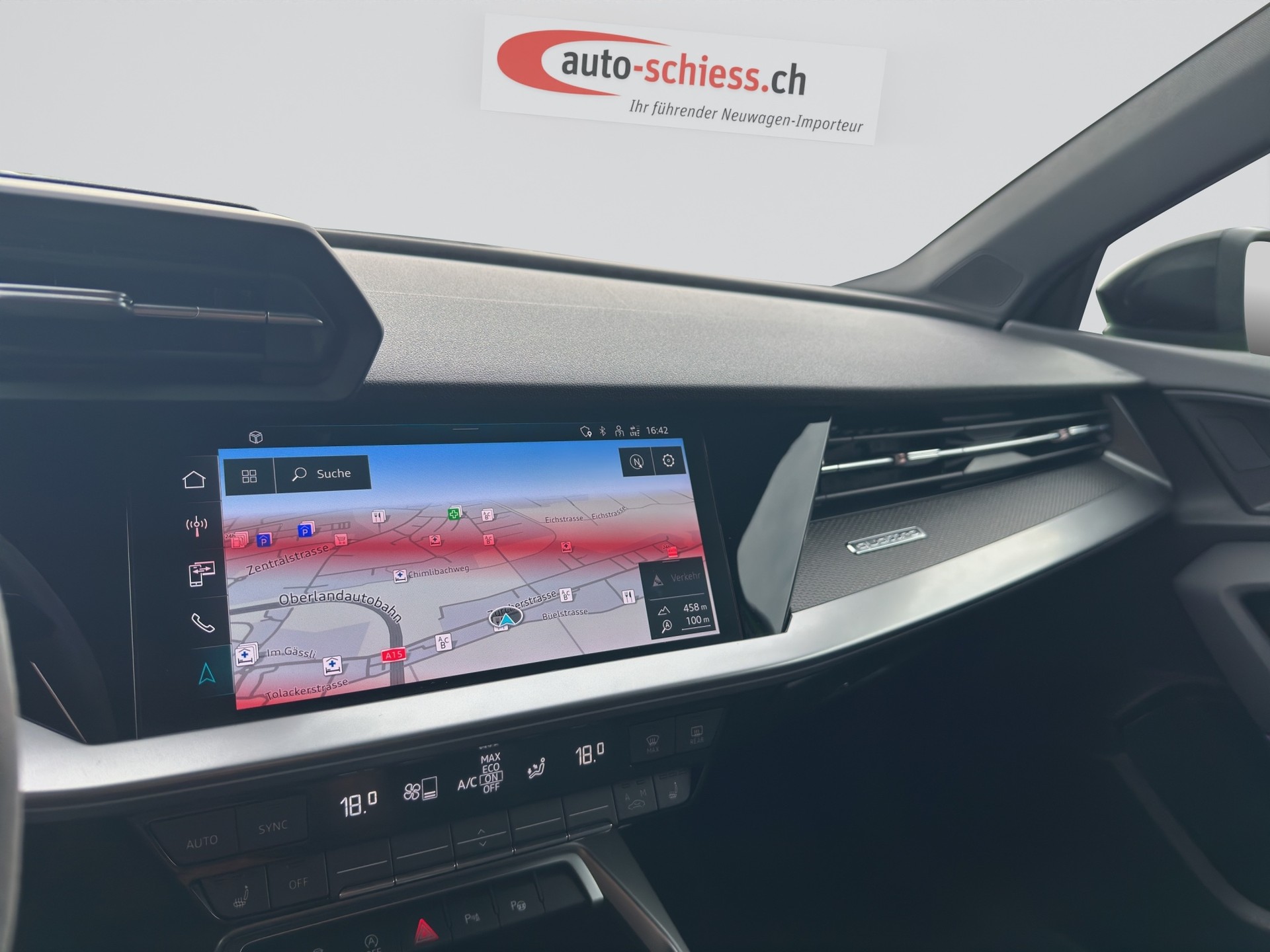 AUDI RS3 Limousine 2.5 TSI quattro S-tronic-showroom-element-3