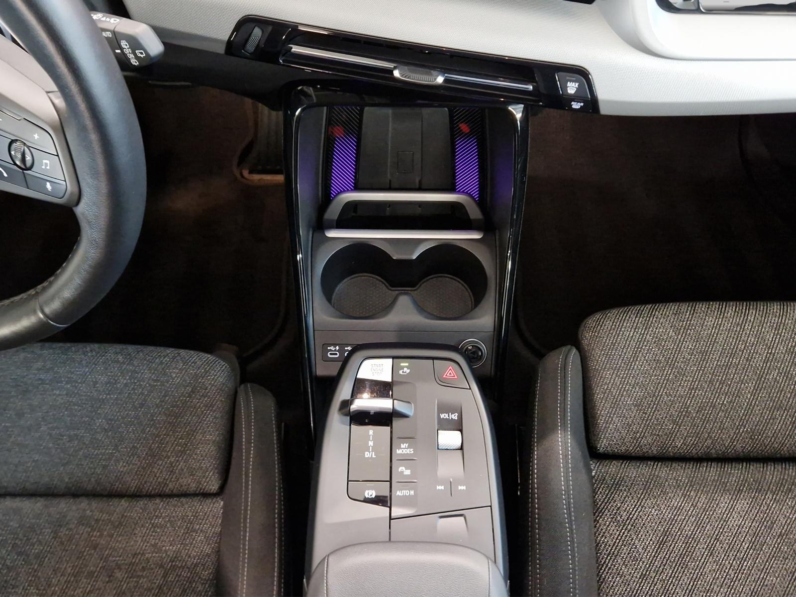 BMW X1 xDrive30e-image-13