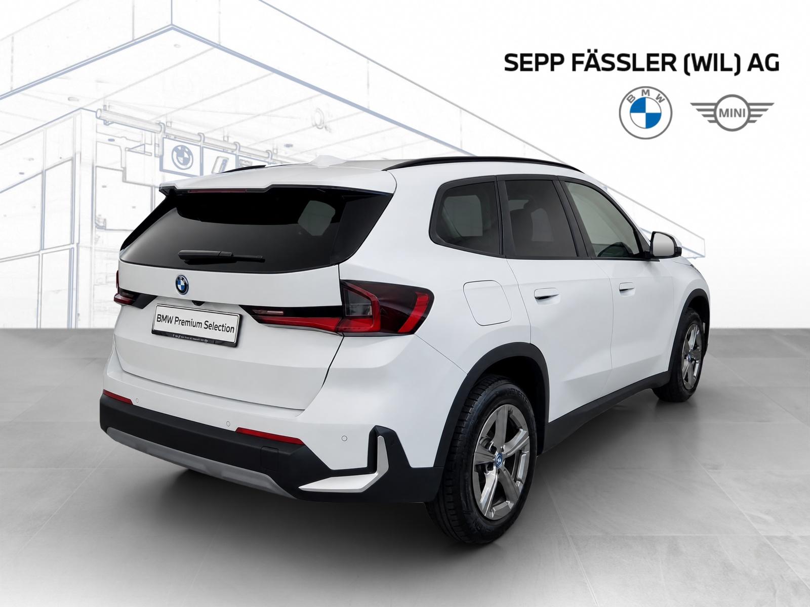 BMW X1 xDrive30e-image-4