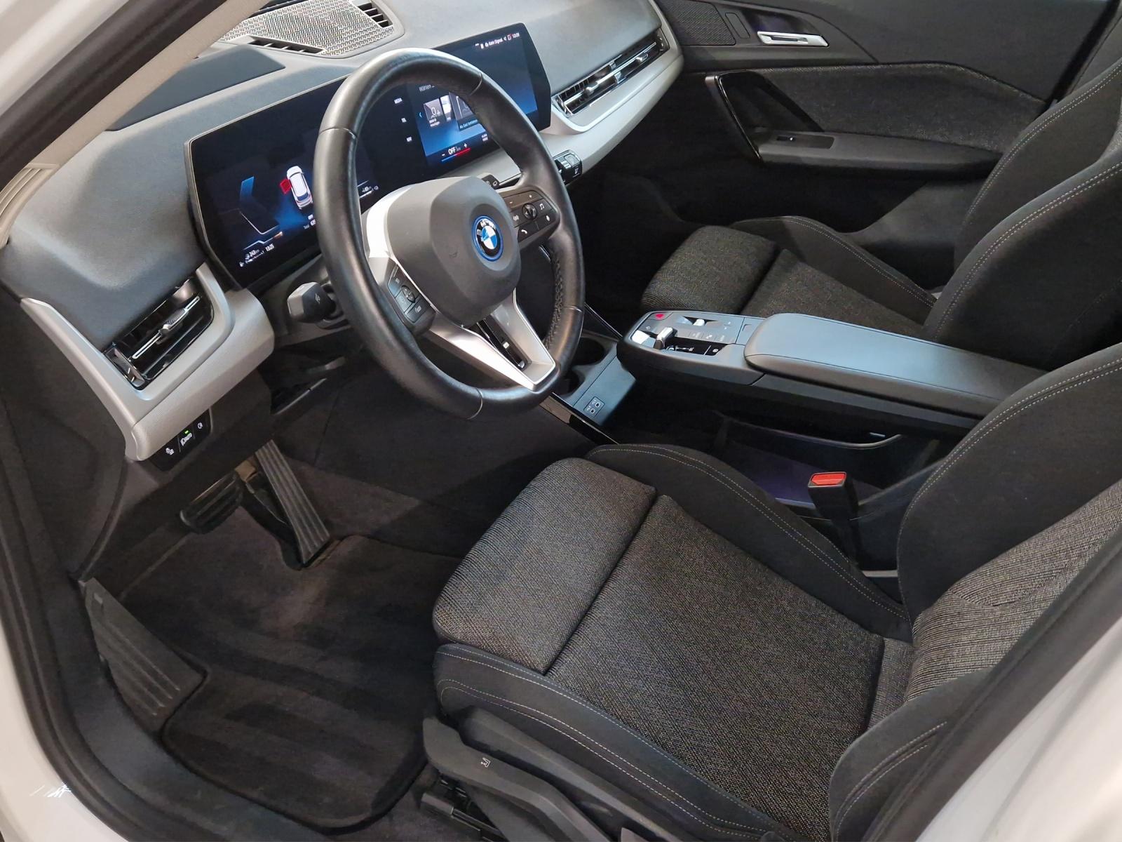 BMW X1 xDrive30e-image-10