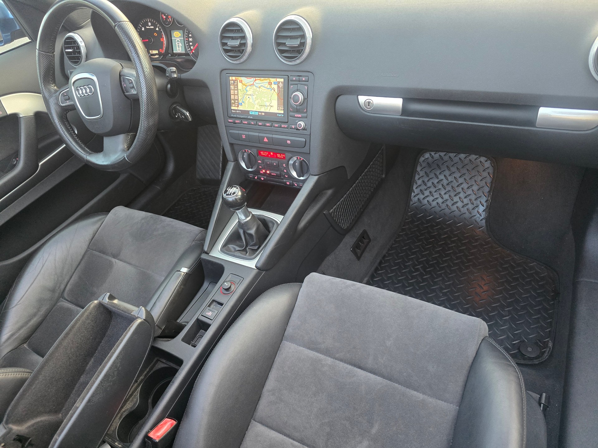 AUDI 20 TDI-image-8