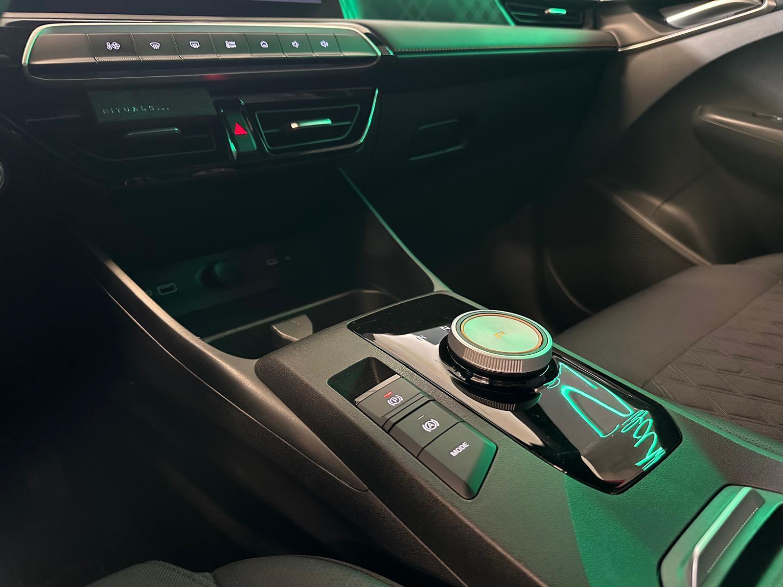 MG 3 1.5 Hybrid Luxury Aut.-image-25