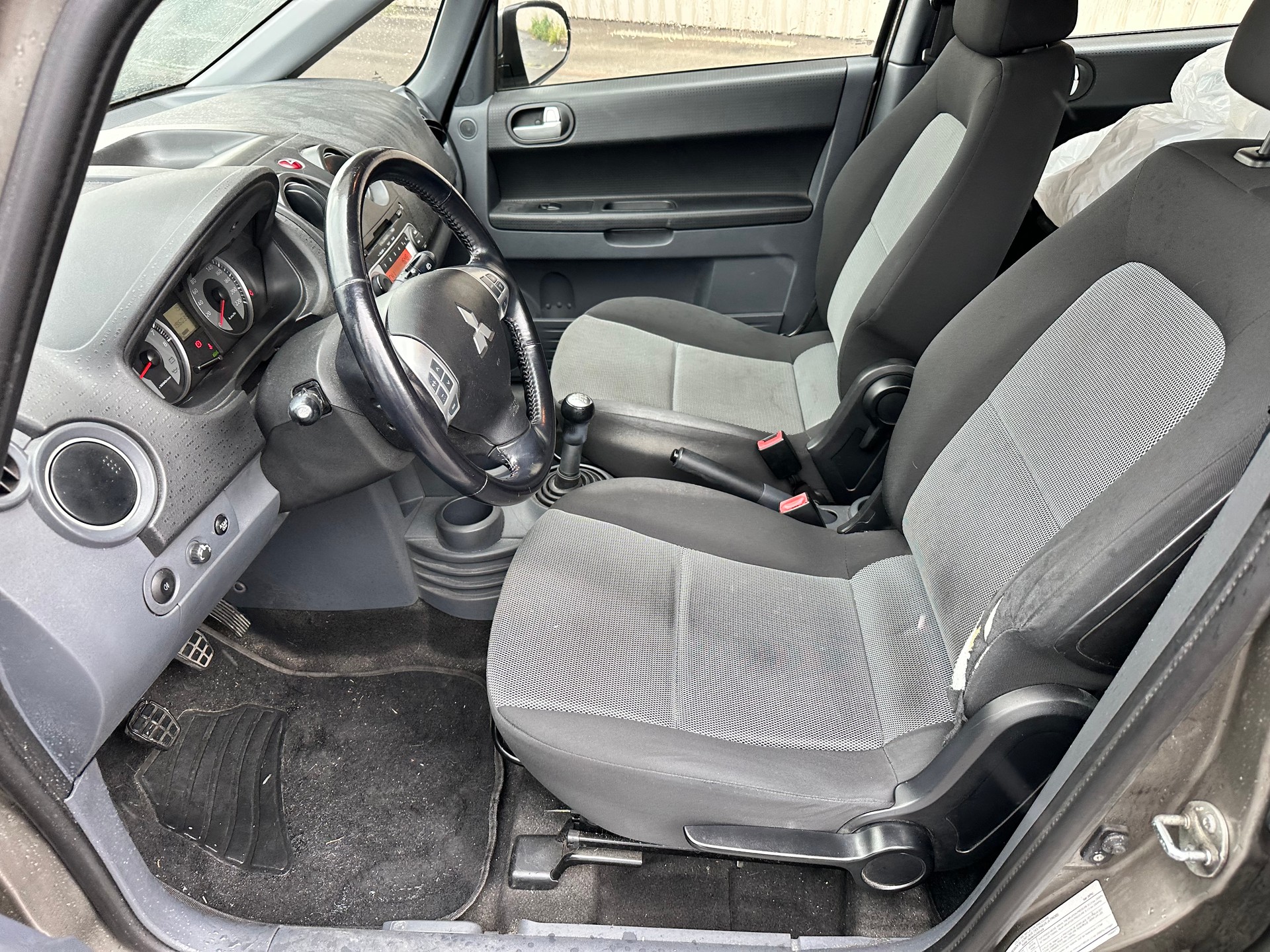 MITSUBISHI Colt 1.3 16V Inform ClearTec-image-12