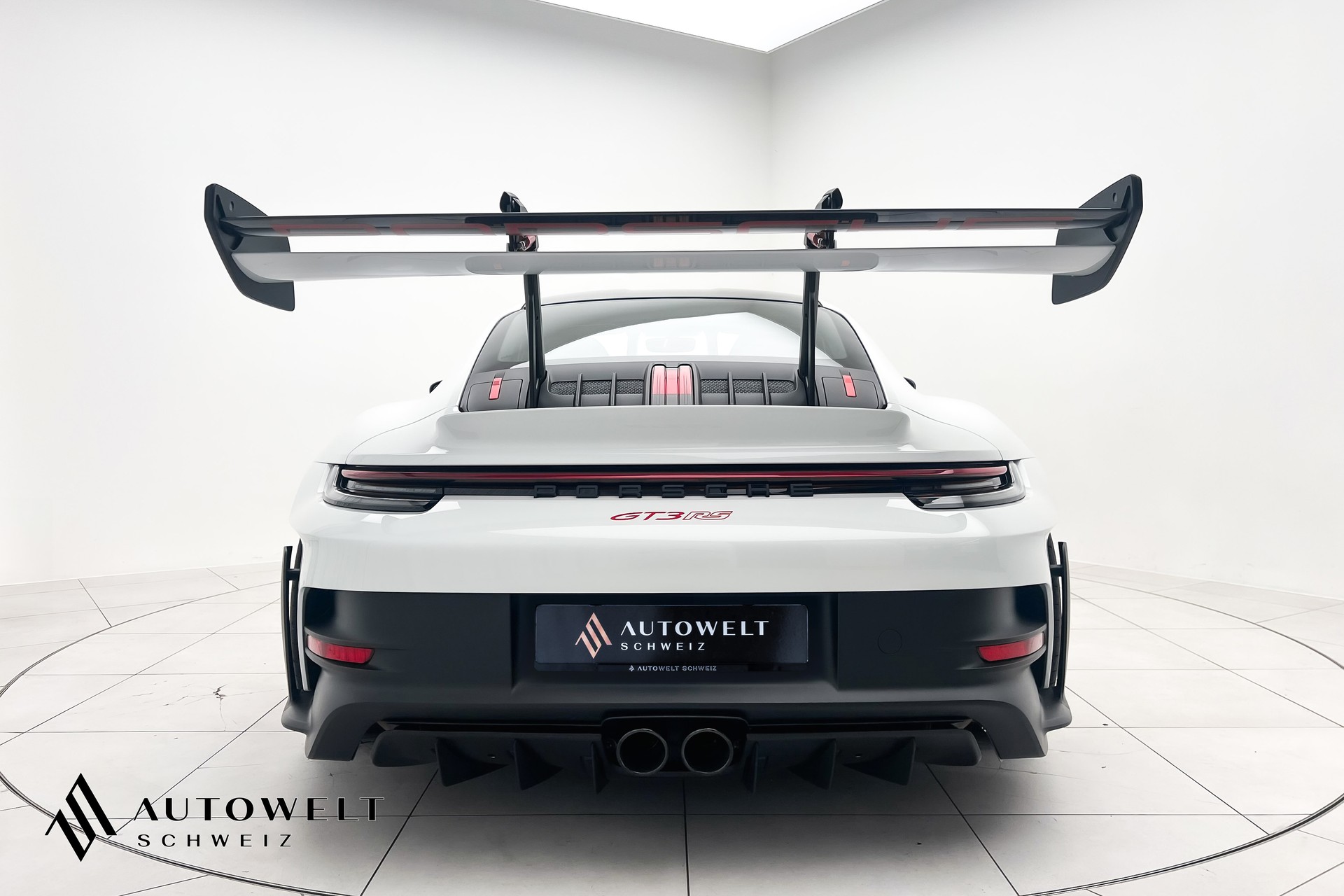 PORSCHE 911 GT3 RS WEISSACH-image-3