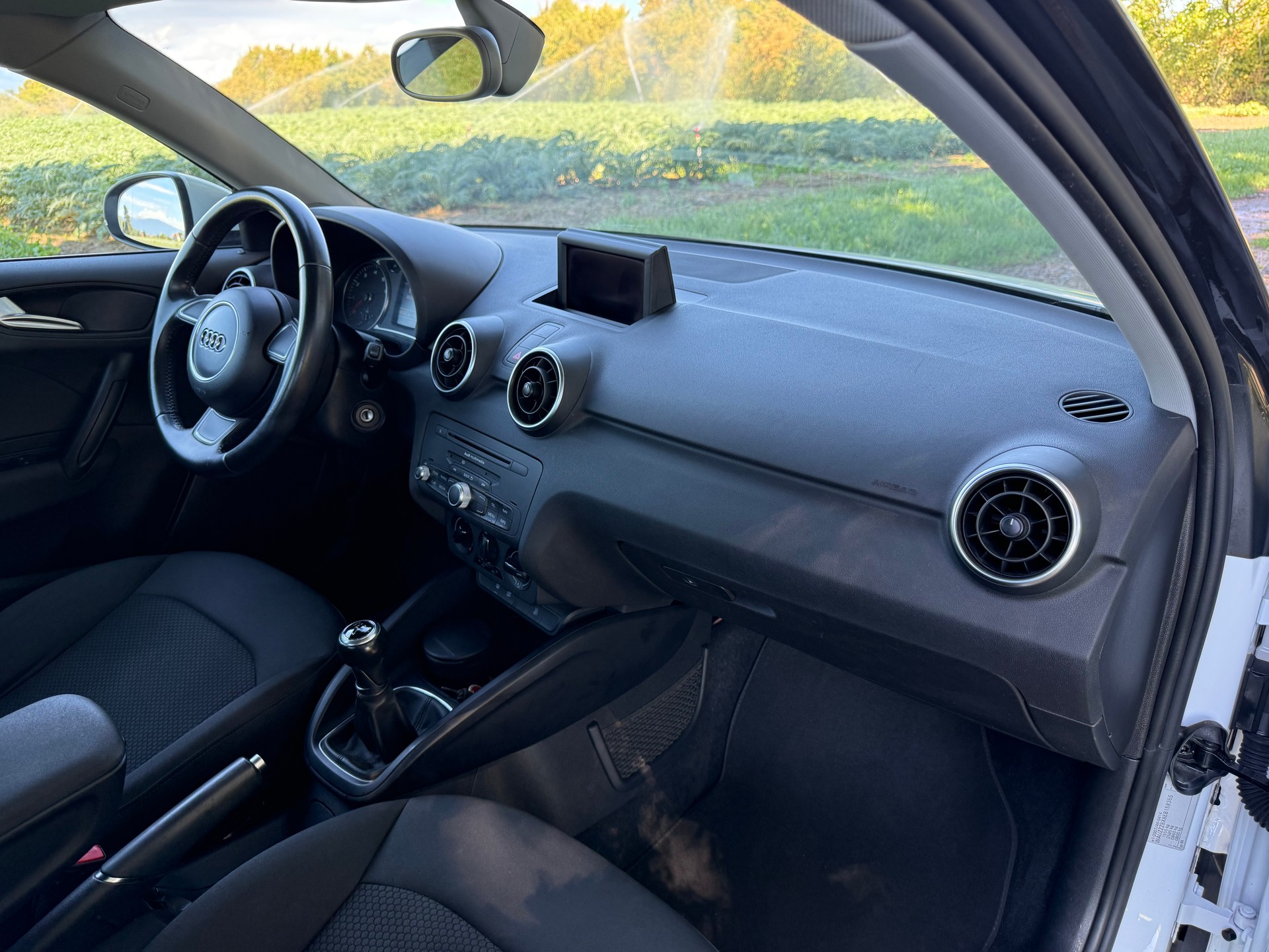 AUDI A1 Sportback 1.2 TFSI Attraction-image-10