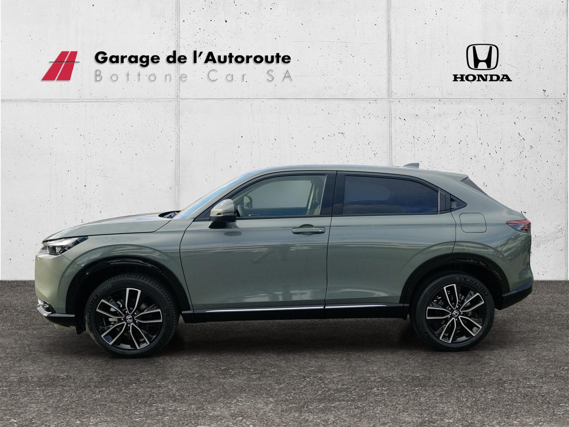 HONDA HR-V 1.5 i-MMD Advance-image-1