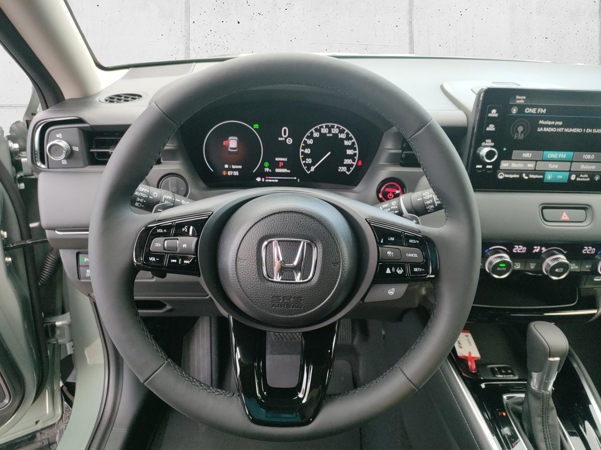 HONDA HR-V 1.5 i-MMD Advance-image-9