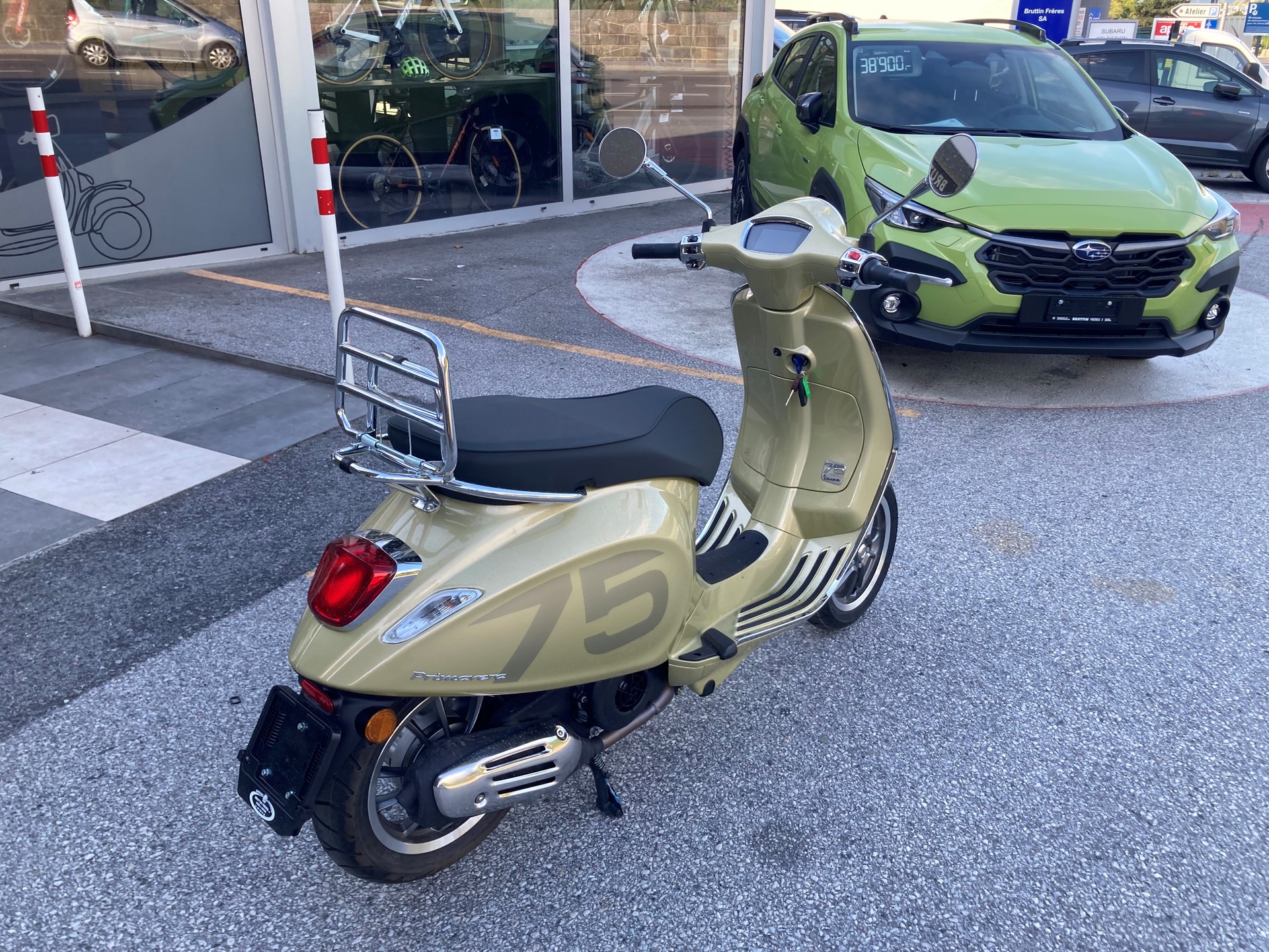 PIAGGIO Vespa 125 Primavera 75th Anniversary ABS-image-4