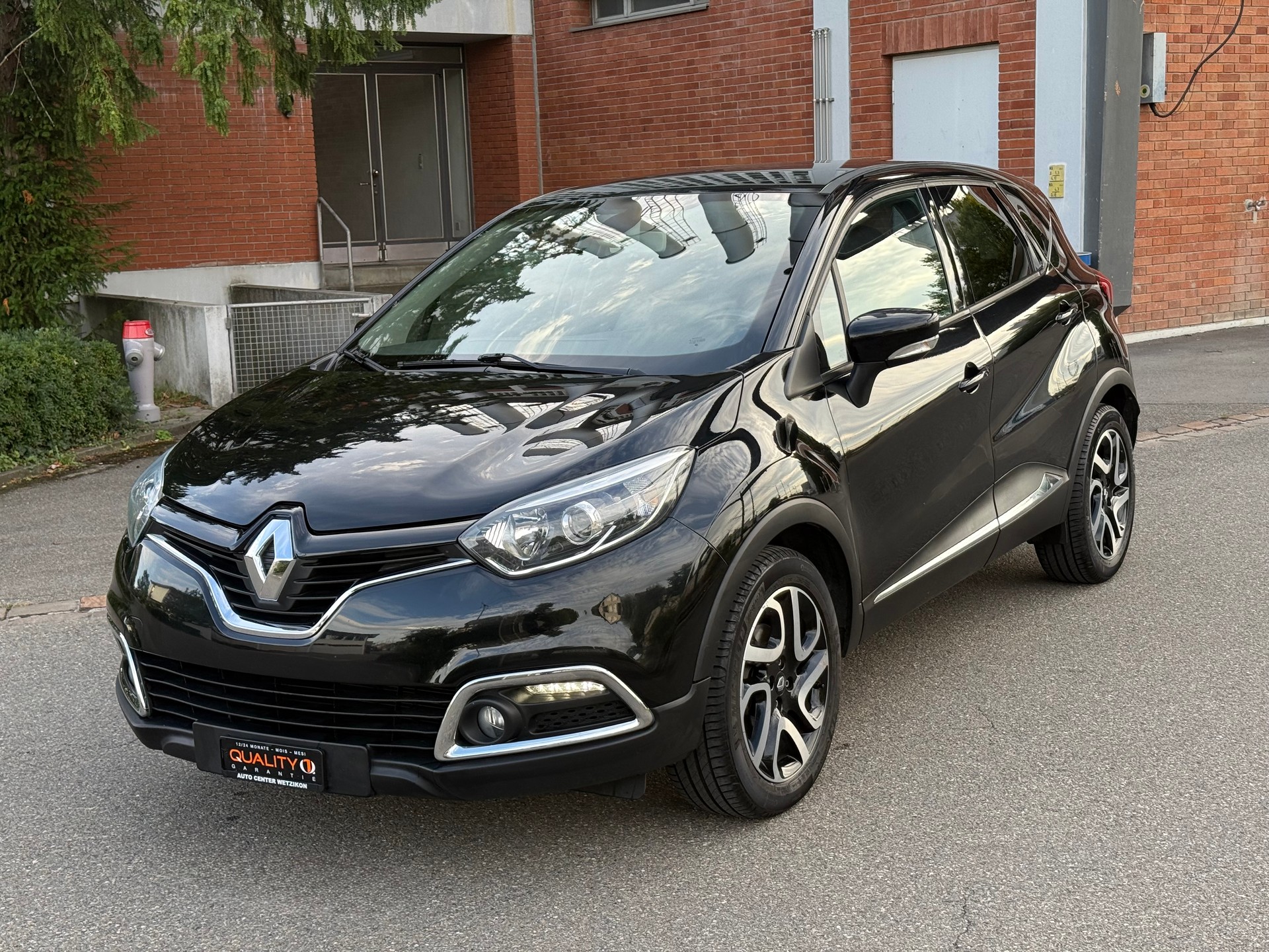 RENAULT Captur 1.5 dCi Dynamique-image-1