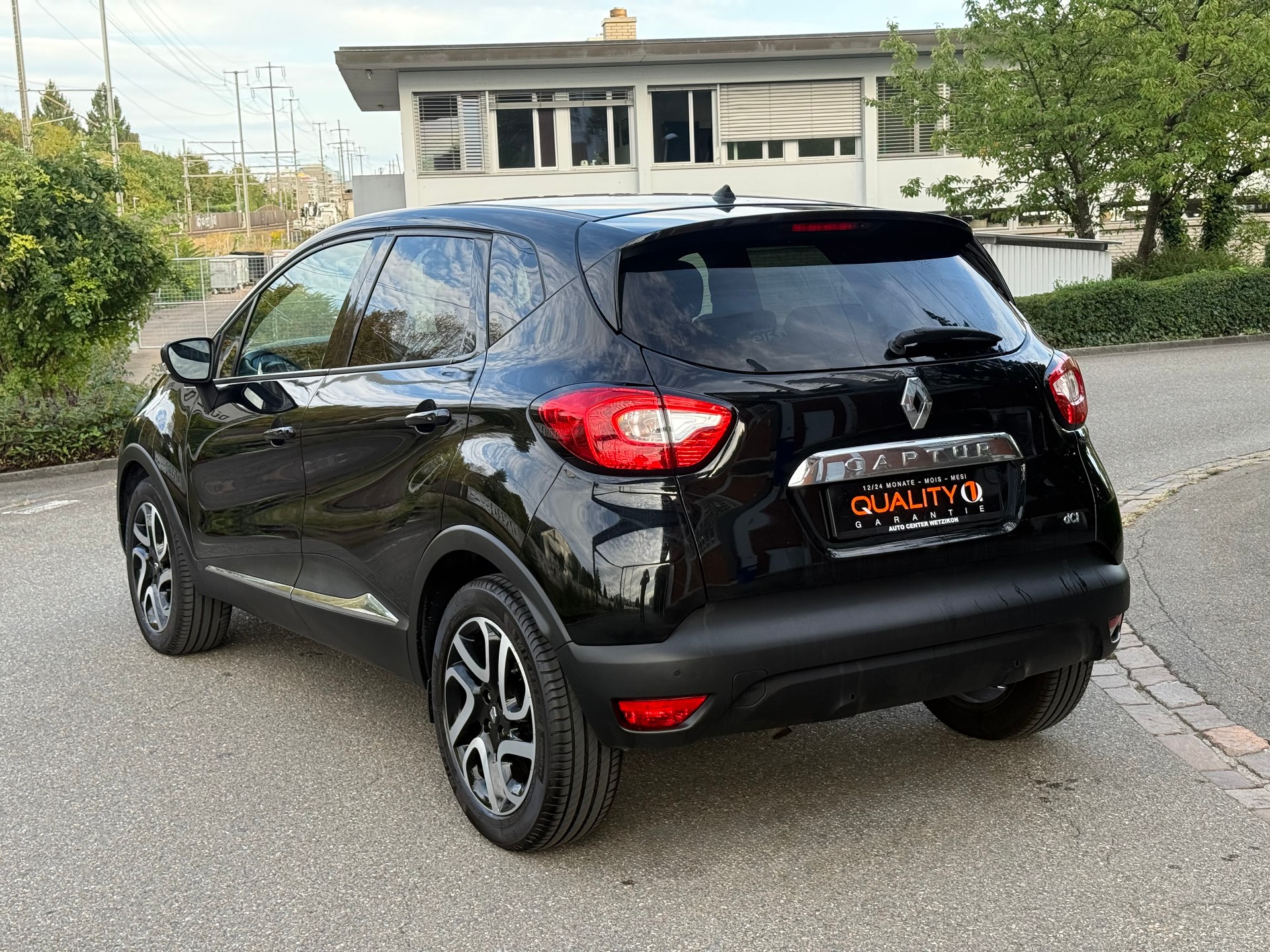 RENAULT Captur 1.5 dCi Dynamique-image-3