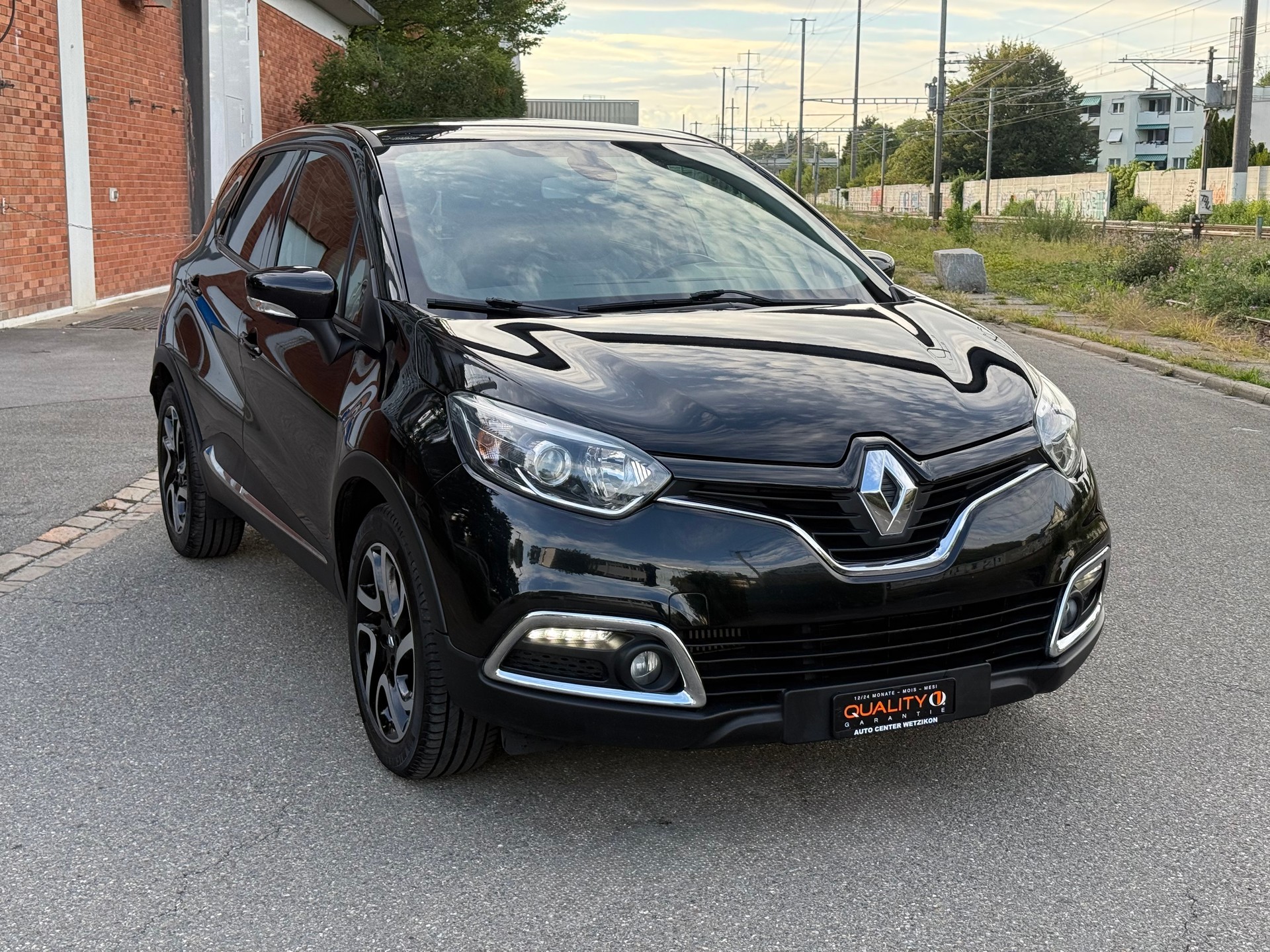 RENAULT Captur 1.5 dCi Dynamique-image-2