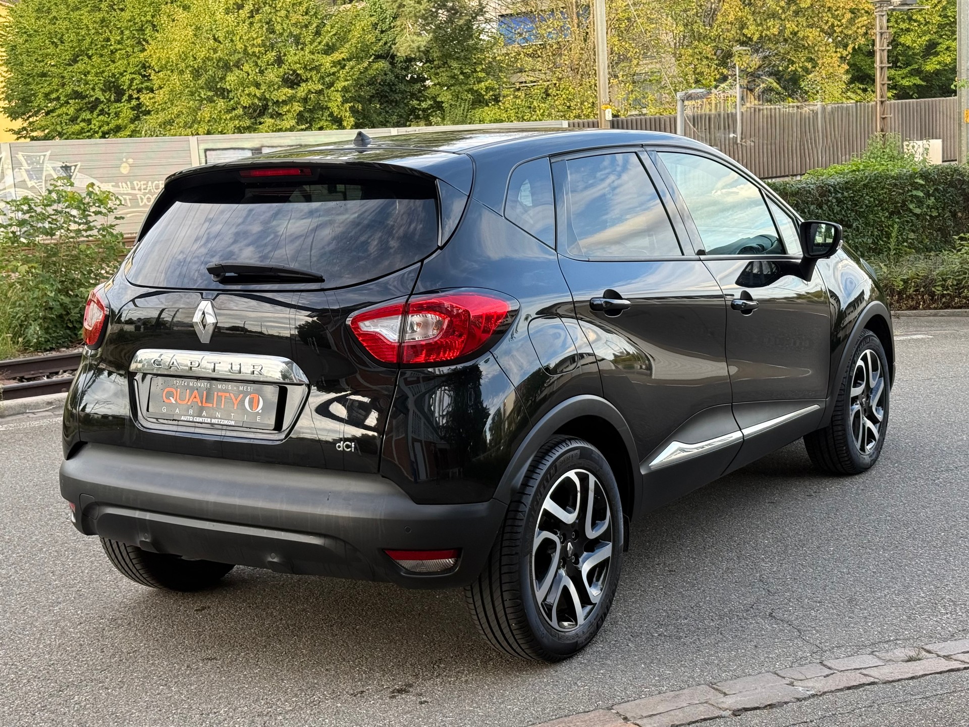 RENAULT Captur 1.5 dCi Dynamique-image-5