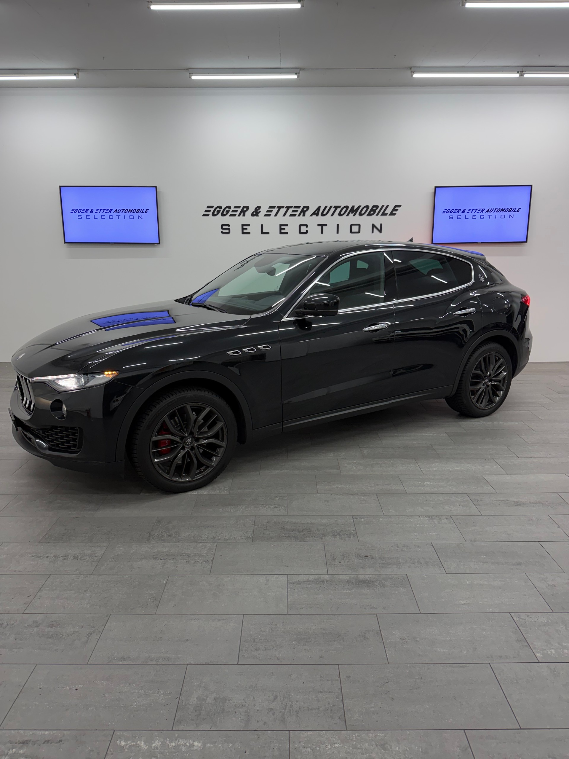 MASERATI Levante D 3.0 V6 GranLusso Automatica-image-1